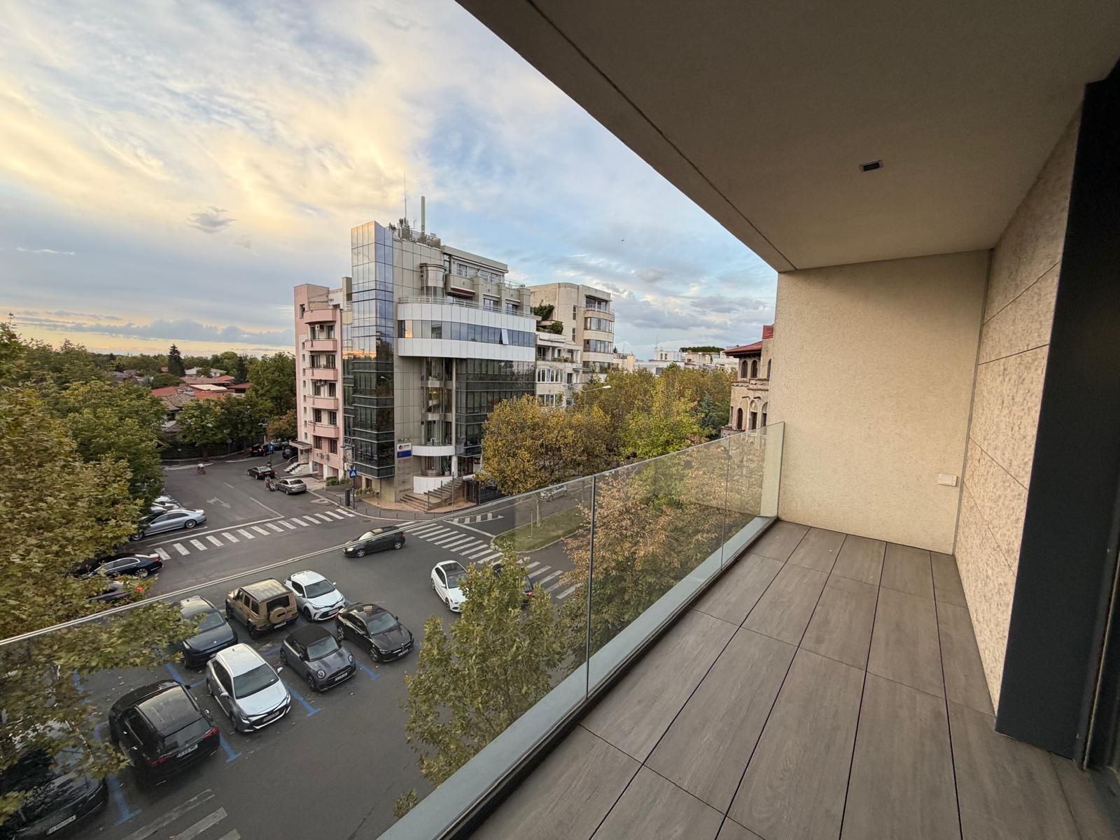APARTAMENT PREMIUM CU 4 CAMERE ÎN PRIMĂVERII – ELEGANȚĂ si CONFORT — fotografia 5