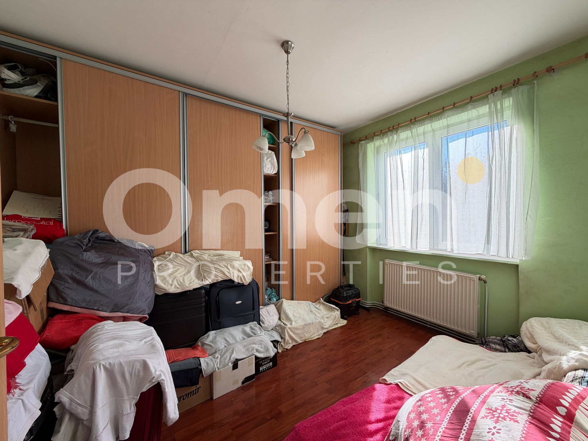 Apartament cu 3 camere, decomandat, etaj intermediar, zona Iuliu Maniu — fotografia 4