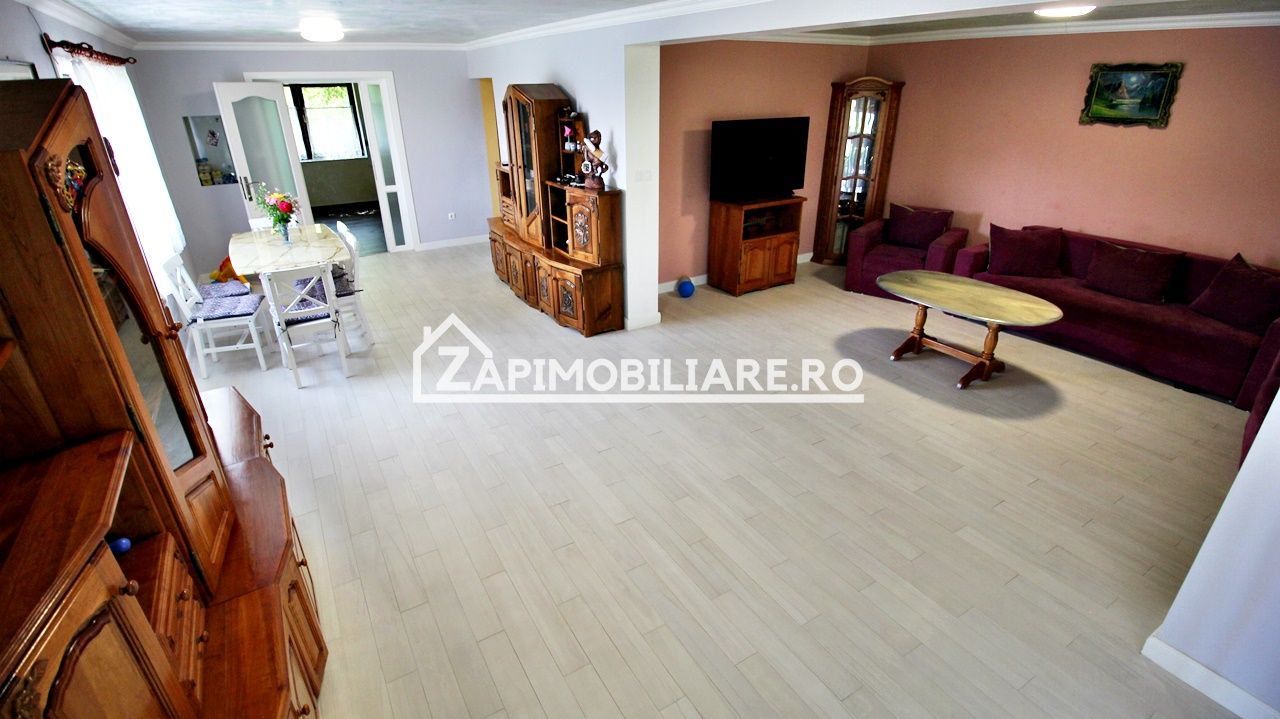 Casa 5 camere, 326mp, 1.253mp teren,  0% comision — fotografia 5