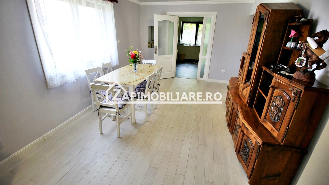 Casa 5 camere, 326mp, 1.253mp teren,  0% comision — fotografia 9
