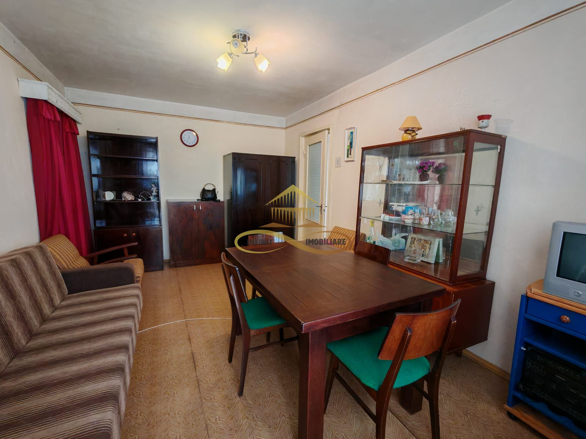 Vand apartament, 2 camere, Narcisa, etaj intermediar — fotografia 3