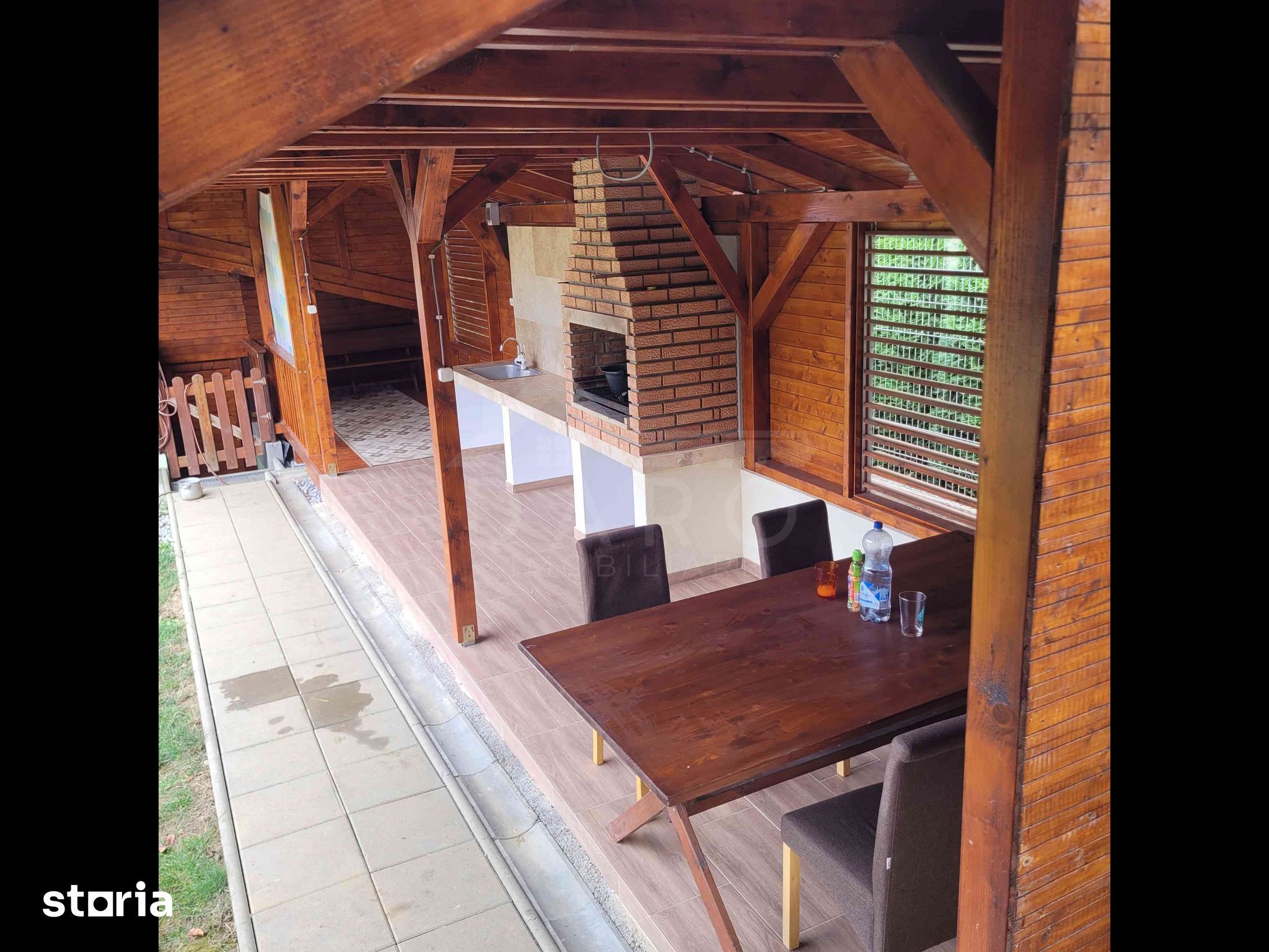 Casă Livezeni 815 mp teren, casa primitoare ,la doar 5 minute de oraș. — fotografia 6