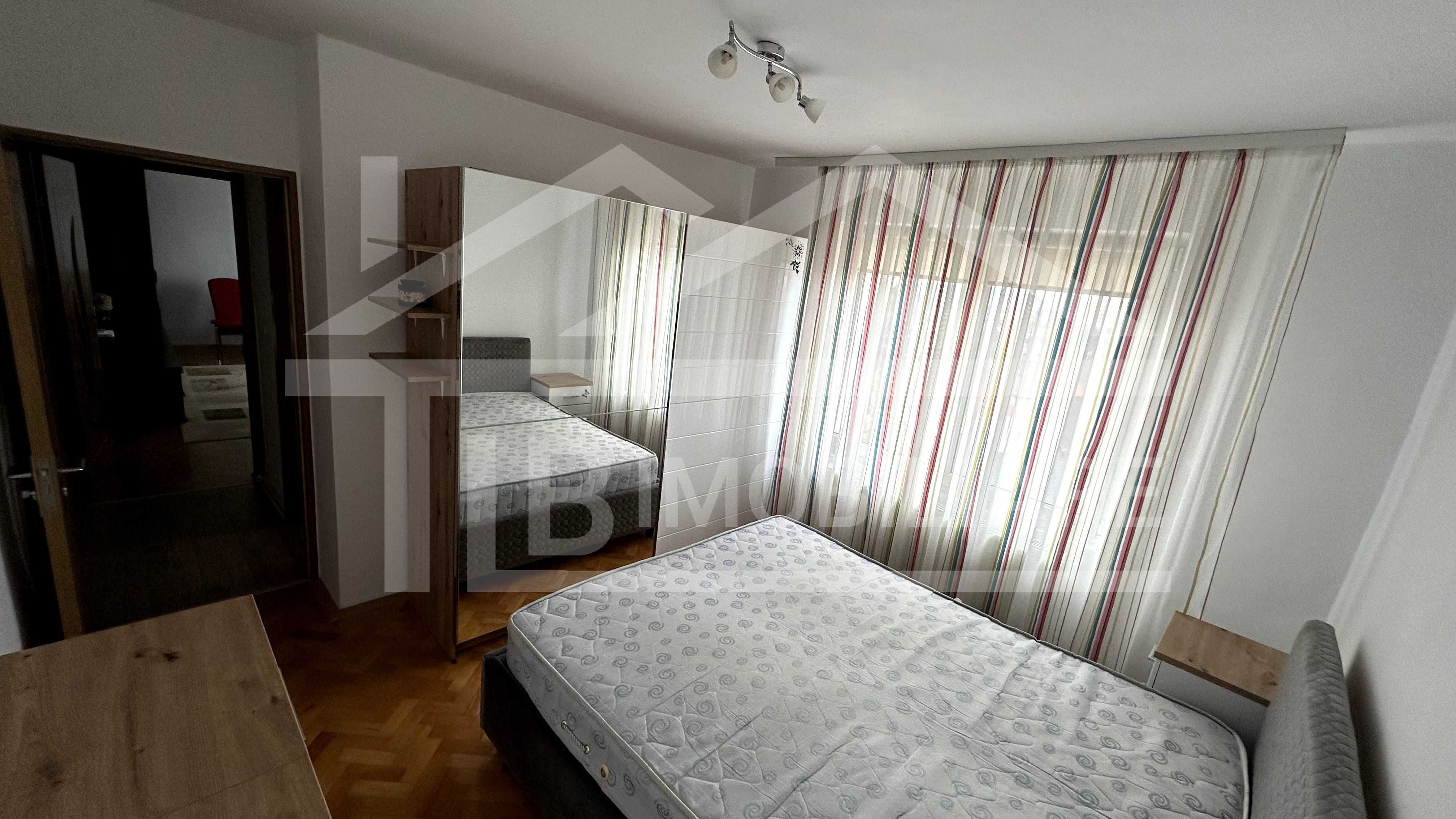 Apartament cu 2 camere, decomandat, 54mp, Zona Pandurilor — fotografia 3