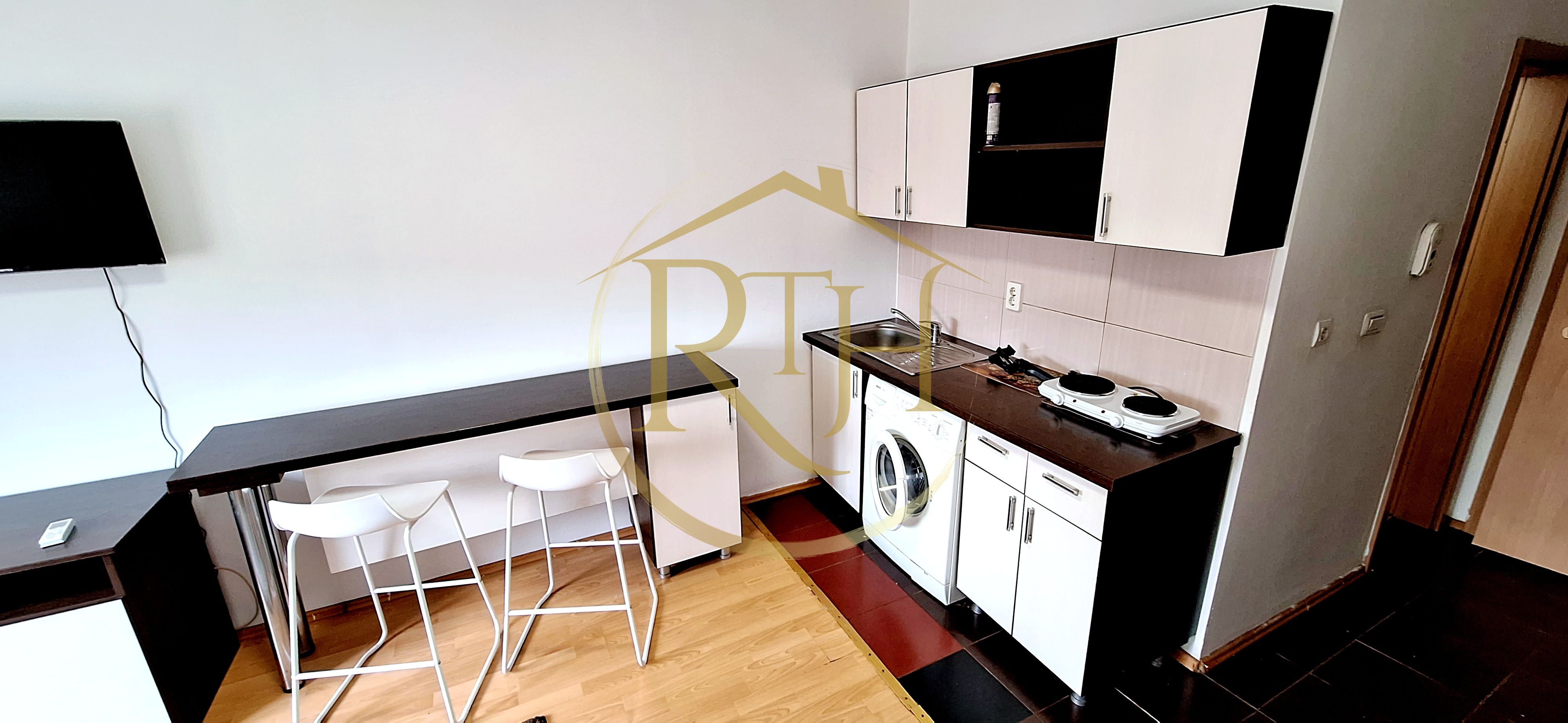 Oferim spre inchiriere garsoniera, zona Soarelui, langa Sud Plaza — fotografia 7
