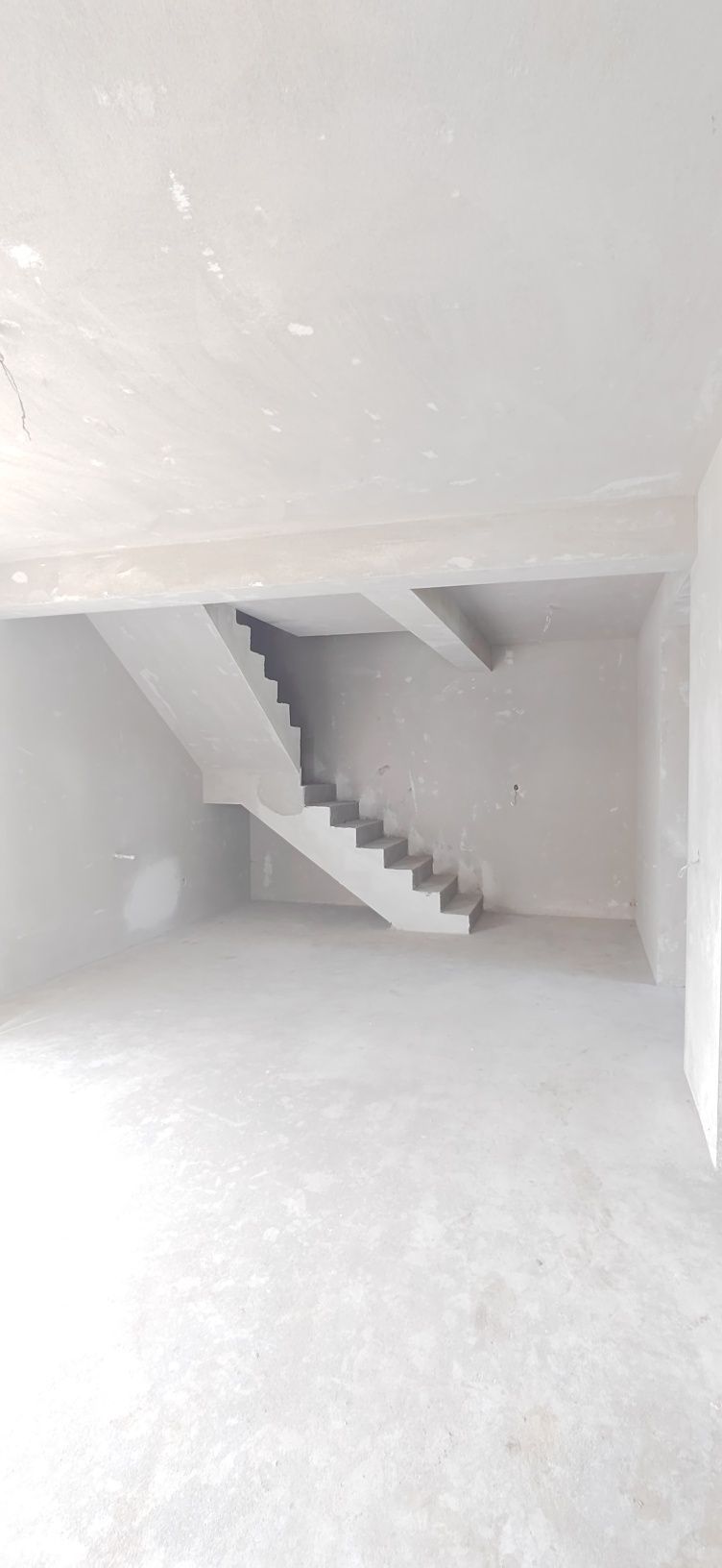 Casă nouă de vânzare — fotografia 4