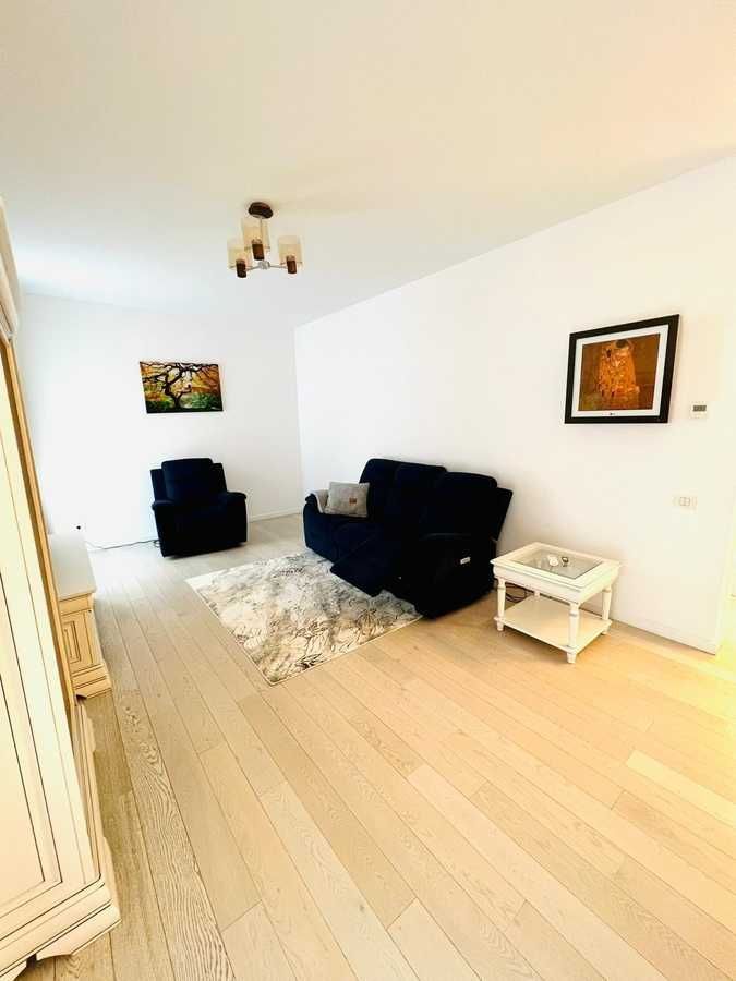 Inchiriere Apartament 2 camere Win Heratsrau-parcare — fotografia 3