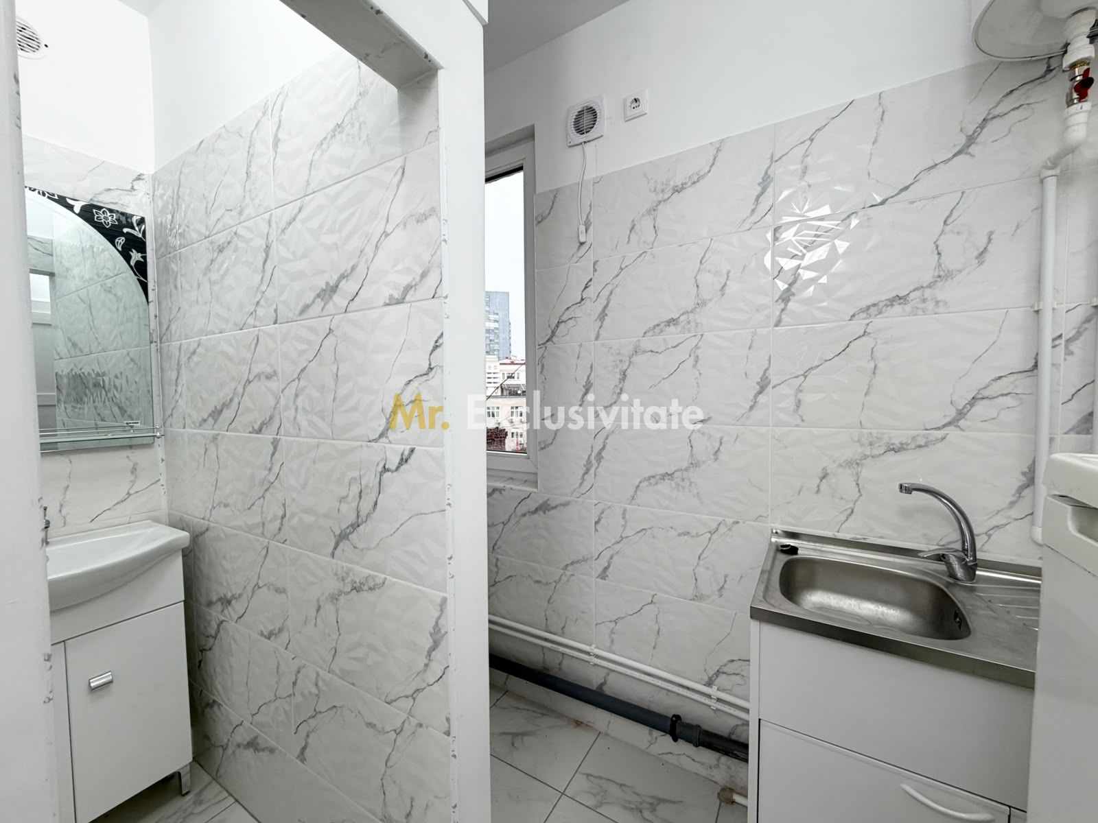 Garsonieră de închiriat, renovată, langă metrou Universitate — fotografia 6