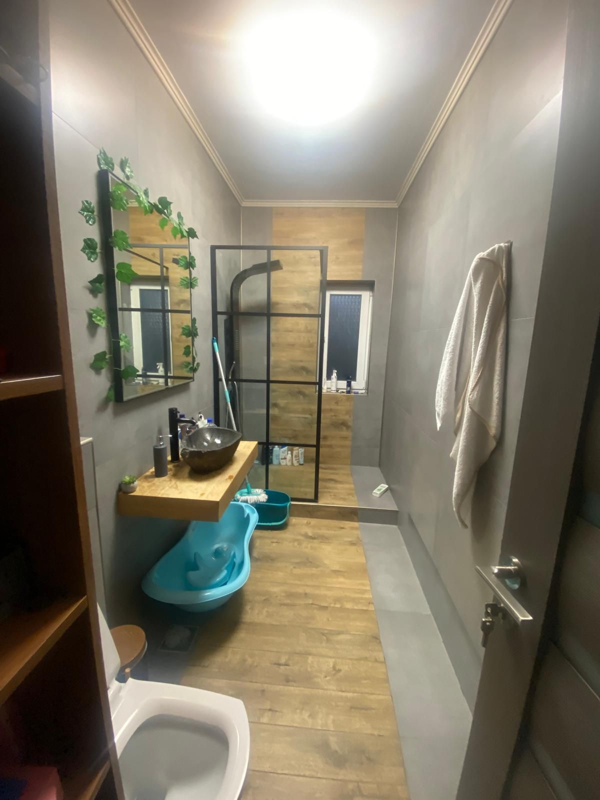 Apartament 2 camere, 60 mp, 2 balcoane, 1 parcare privată — fotografia 3