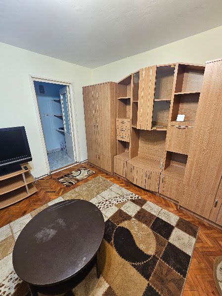 Apartament 2 camere, 48 mp de închiriat în zona Rusu Șirianu — fotografia 2
