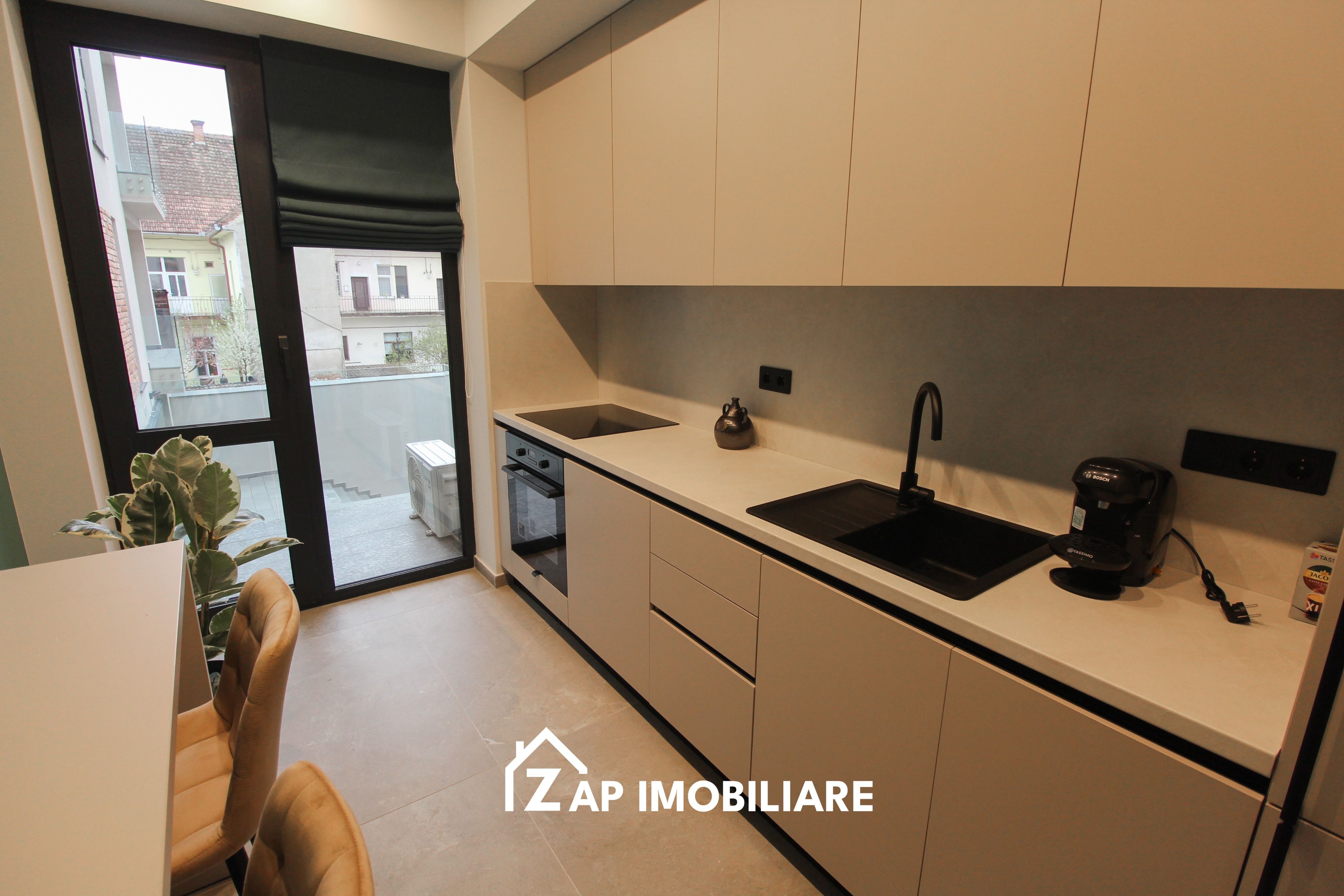 Apartament lux Arossa Center ultracentral parcare subterana — fotografia 12