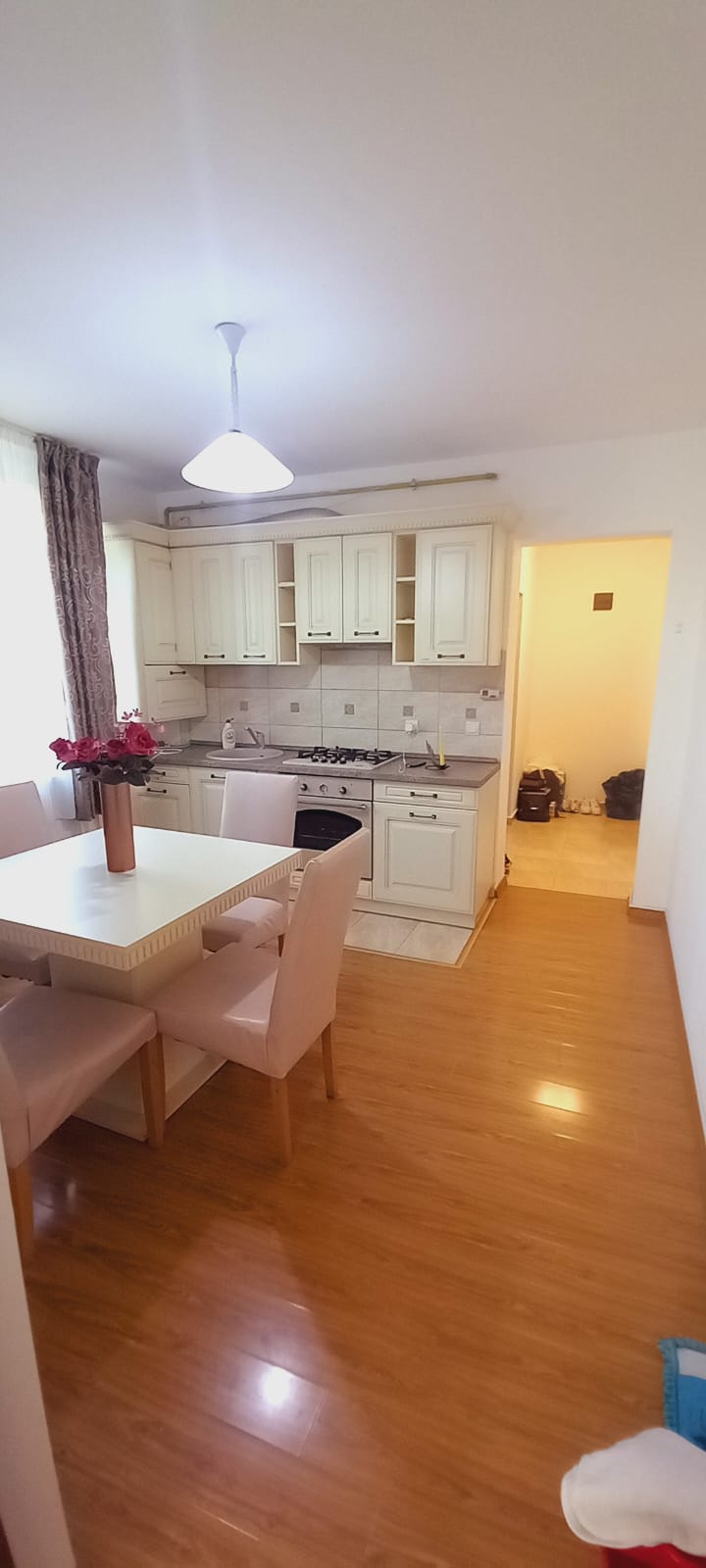 Chirie apartament str. Paraului