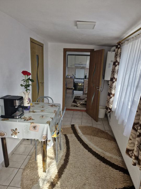 Casă frumoasă - zonă liniștită — fotografia 2