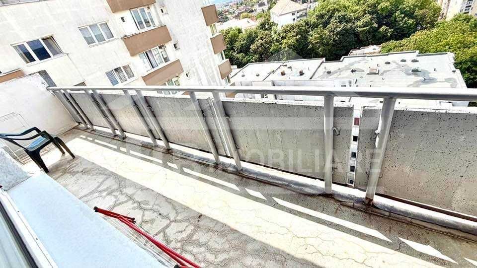 Apartament cu 3 camere, 55 mp, decomandat, Zona UMFST — fotografia 6