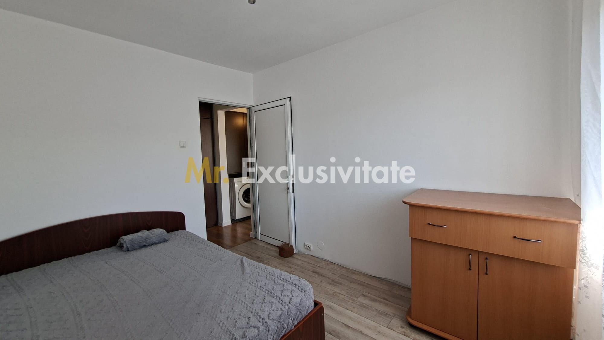 Inchiriere Apartament 3 camere Bibescu mobilat-utilat — fotografia 4