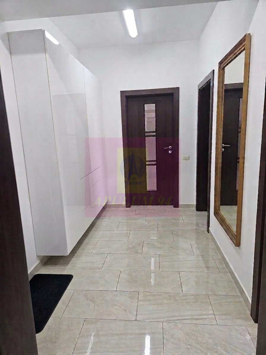 Apatamanet de lux 2 camere de vânzare — fotografia 4