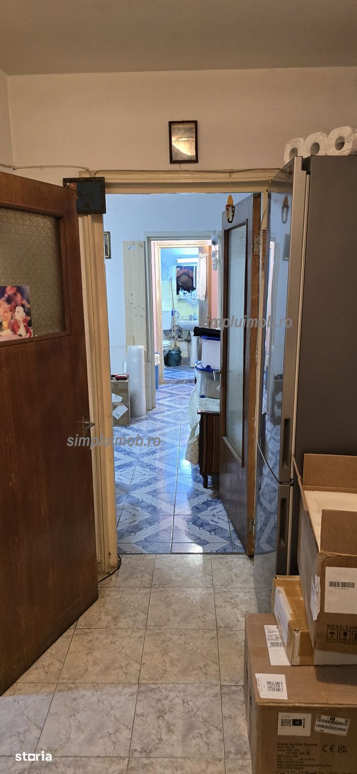 3 Camere Spatios Parcare Resita Huedin — fotografia 9