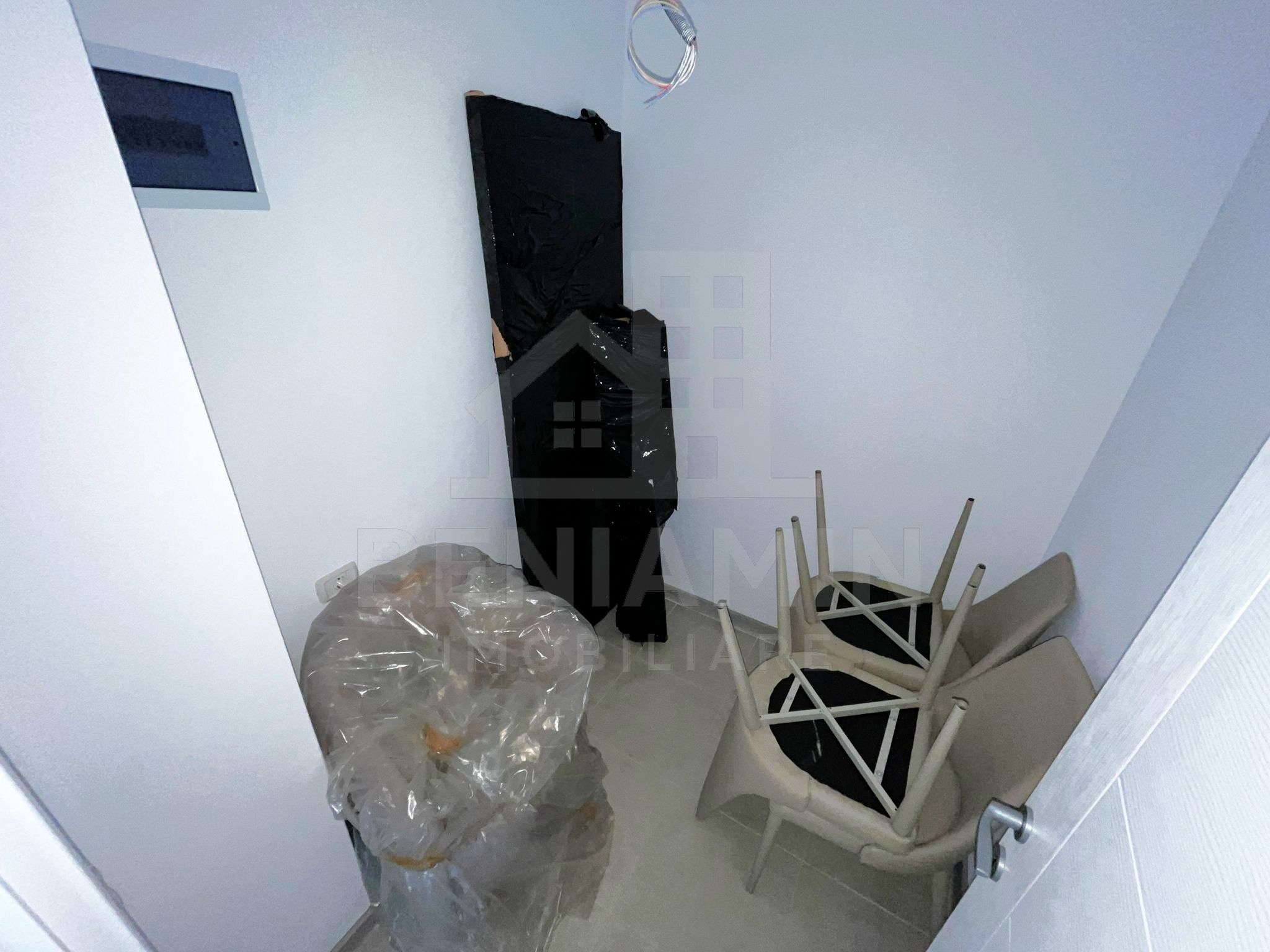 2 Camere-Bloc Nou- Loc De Parcare- Disponibil Imediat-Sanpetru-Brasov — fotografia 4