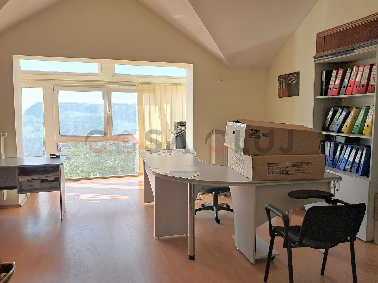 Apartament de 5 camere în Vilă , ideal ivestiție, parcări — fotografia 4