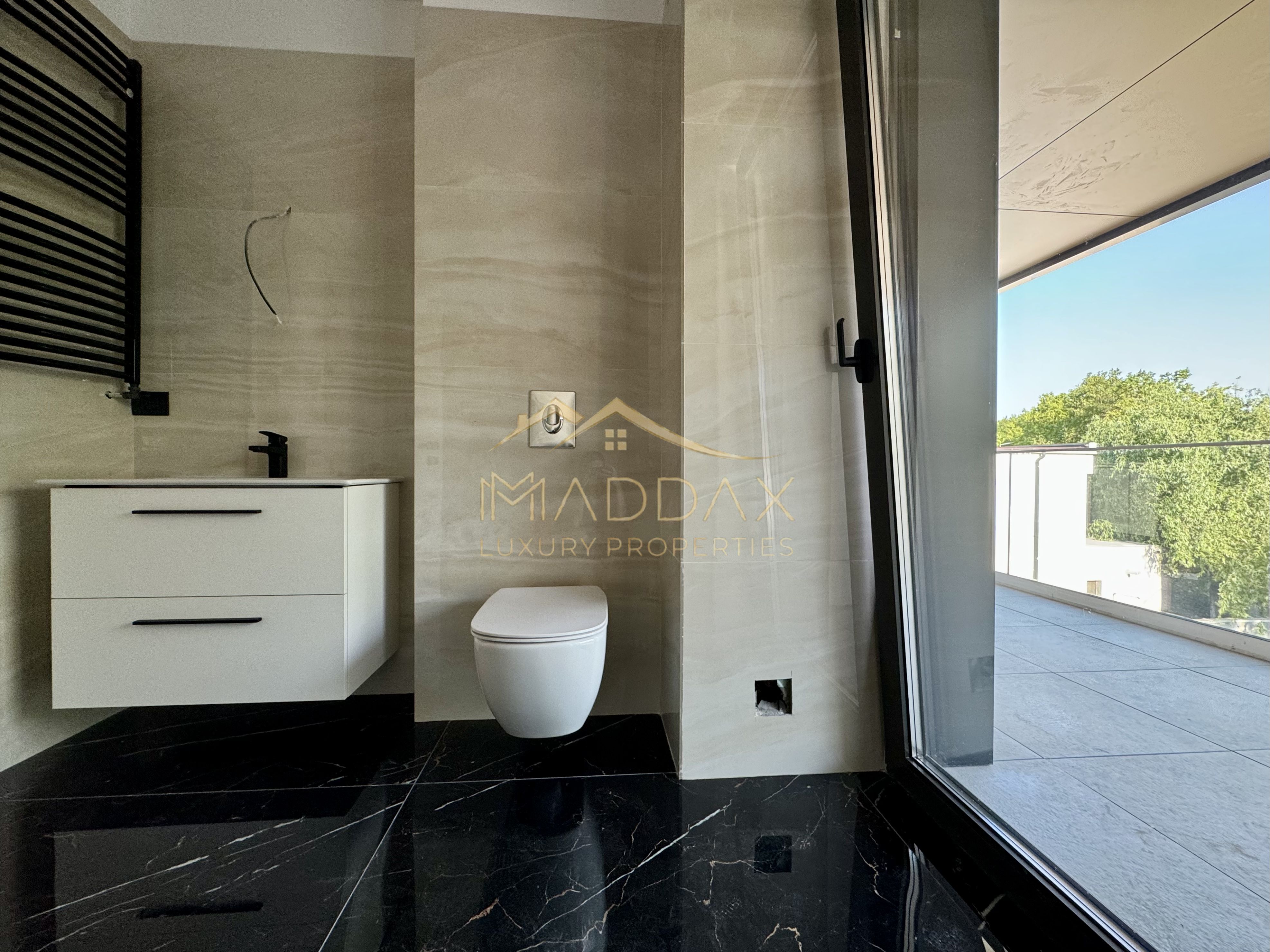 Vila cu 5 camere  *366mp* / Curte privată *315mp* / Pipera - Lake View — fotografia 32