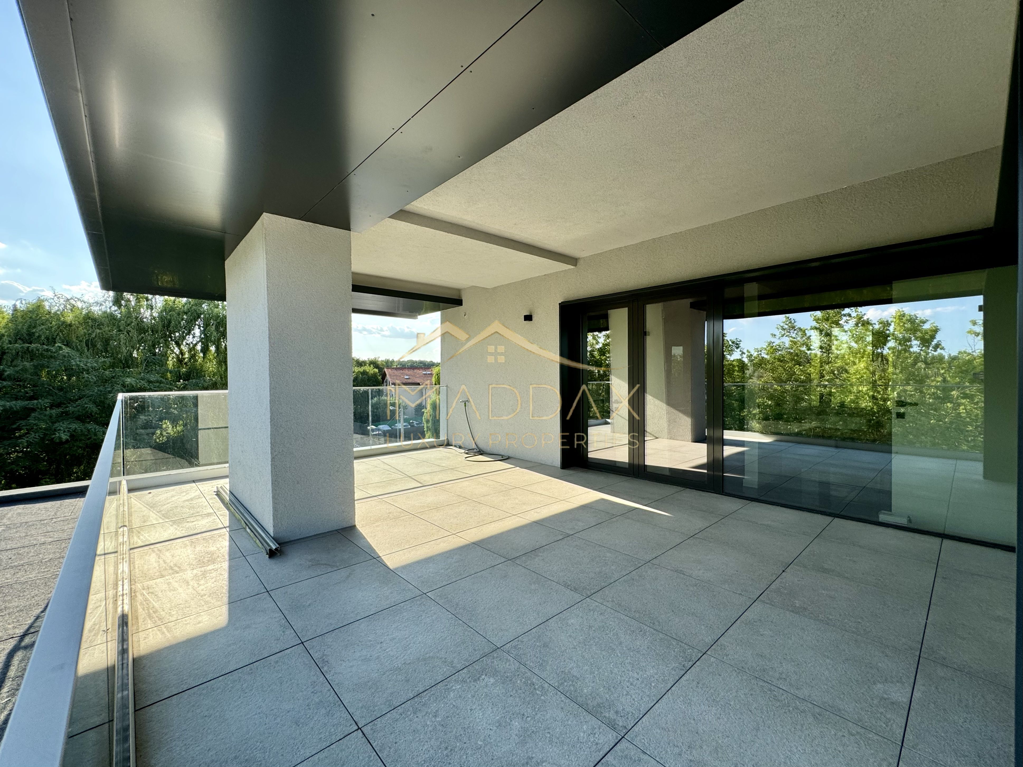 Vila cu 5 camere  *366mp* / Curte privată *315mp* / Pipera - Lake View — fotografia 40