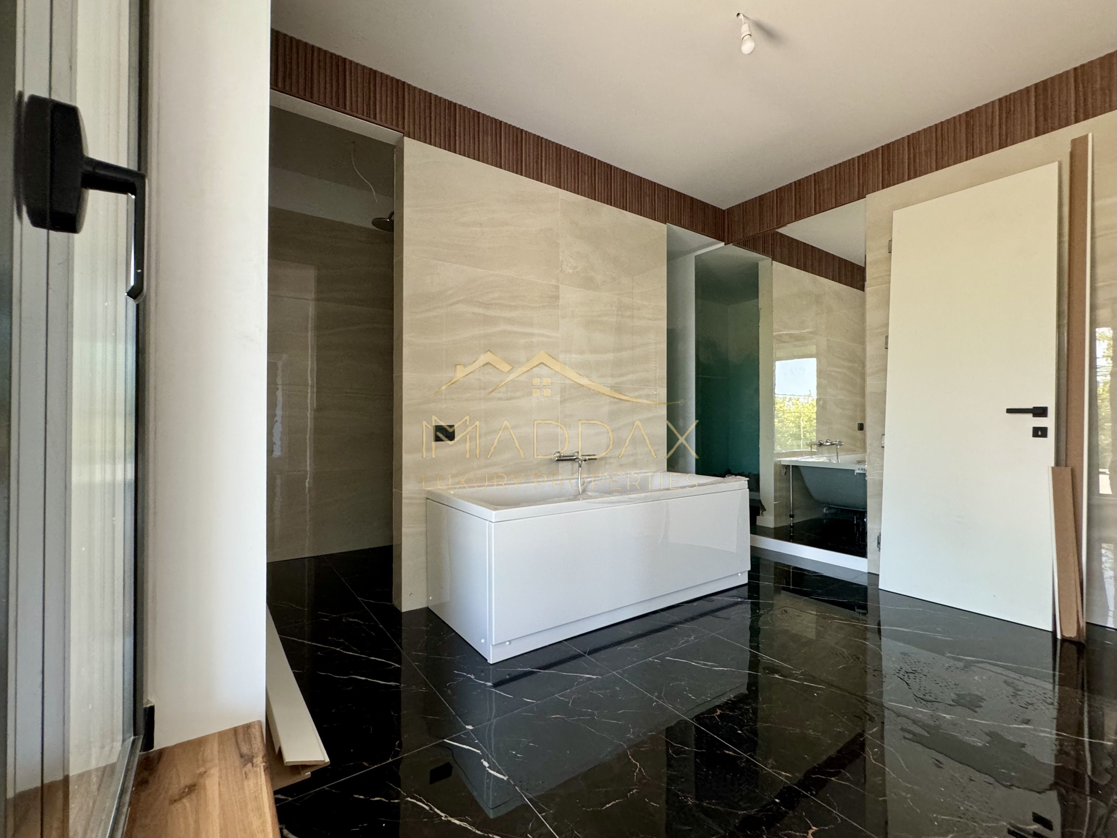 Vila cu 5 camere  *366mp* / Curte privată *315mp* / Pipera - Lake View — fotografia 45