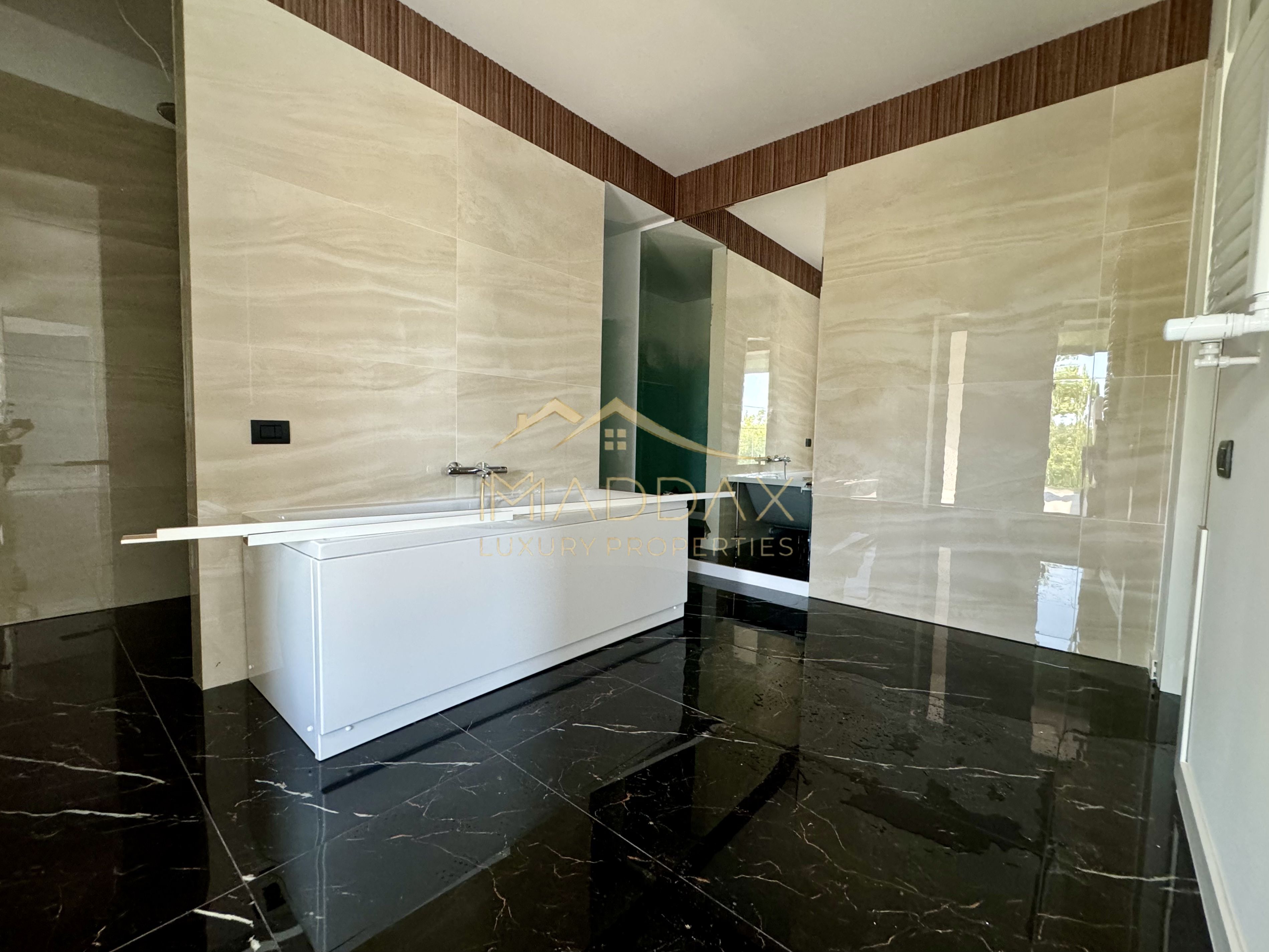 Vila cu 5 camere  *366mp* / Curte privată *315mp* / Pipera - Lake View — fotografia 46