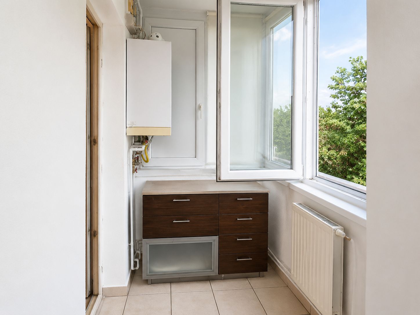 Apartament decomandat 3 camere și 2 balcoane, Calea Martirilor–Mures — fotografia 6