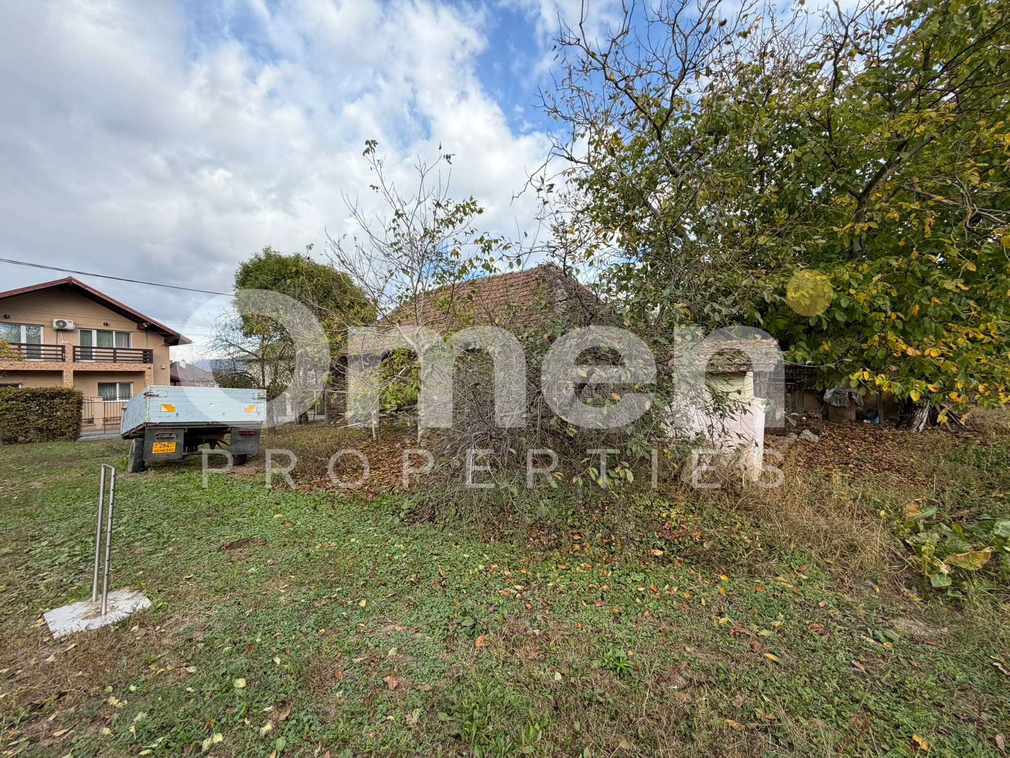 Casa cu teren de 1350 mp | Lapusel — fotografia 4