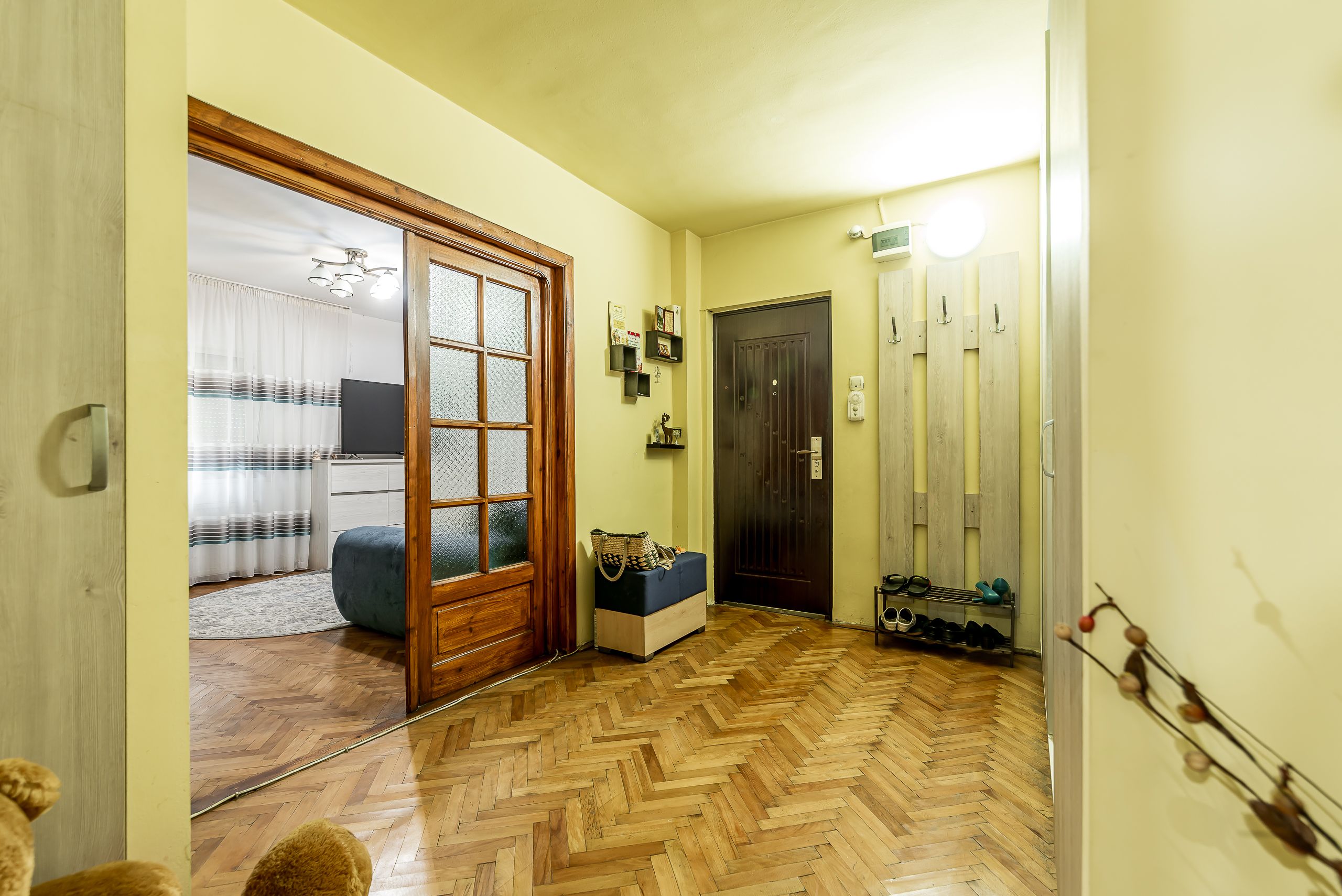 🏡 3 camere, 2 băi, parter – Aurel Vlaicu | 79.000 € — fotografia 3