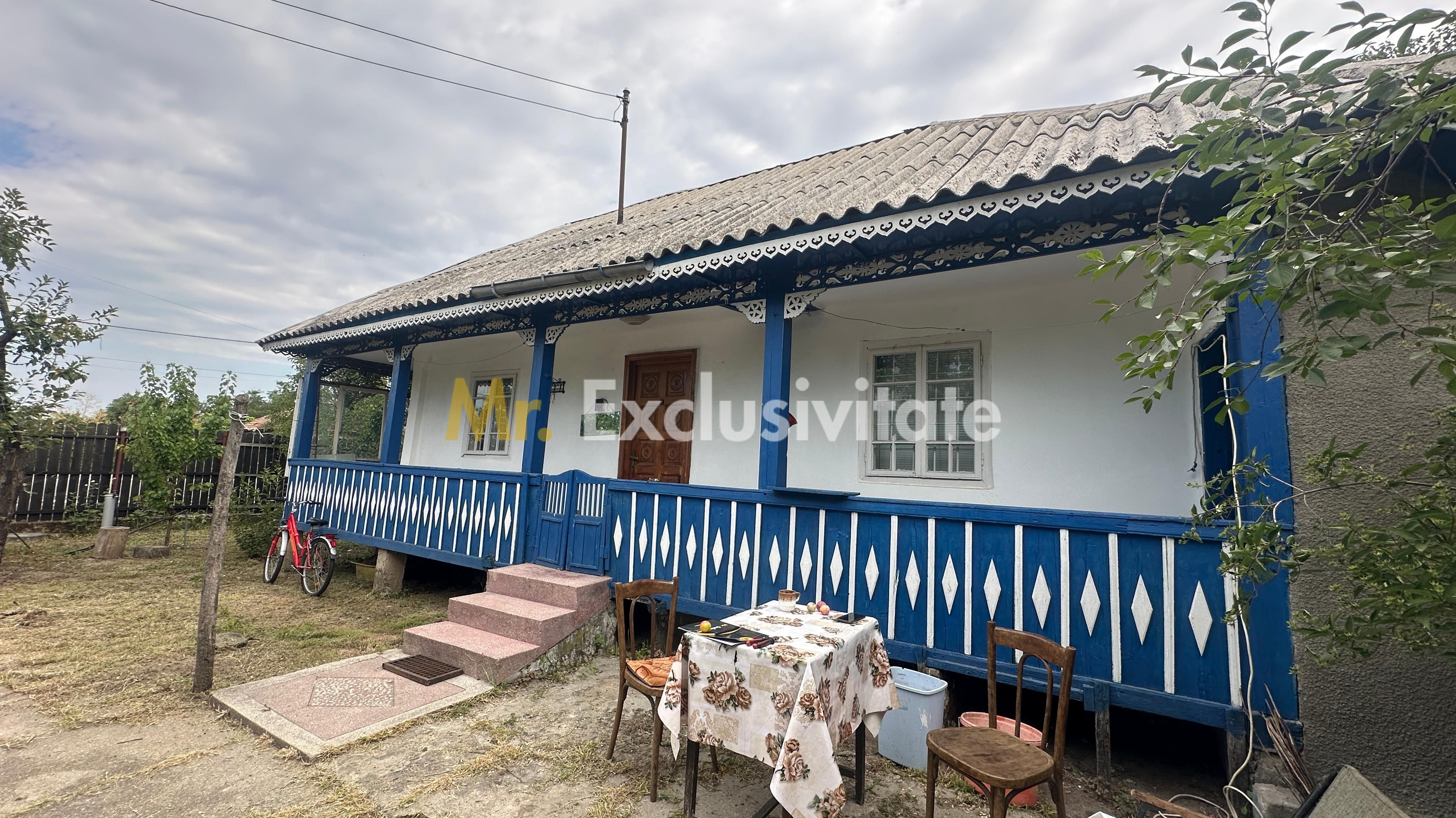 Casă bătrânească și teren generos 1172 mp, Pădureți (25 km de Pitești) — fotografia 2