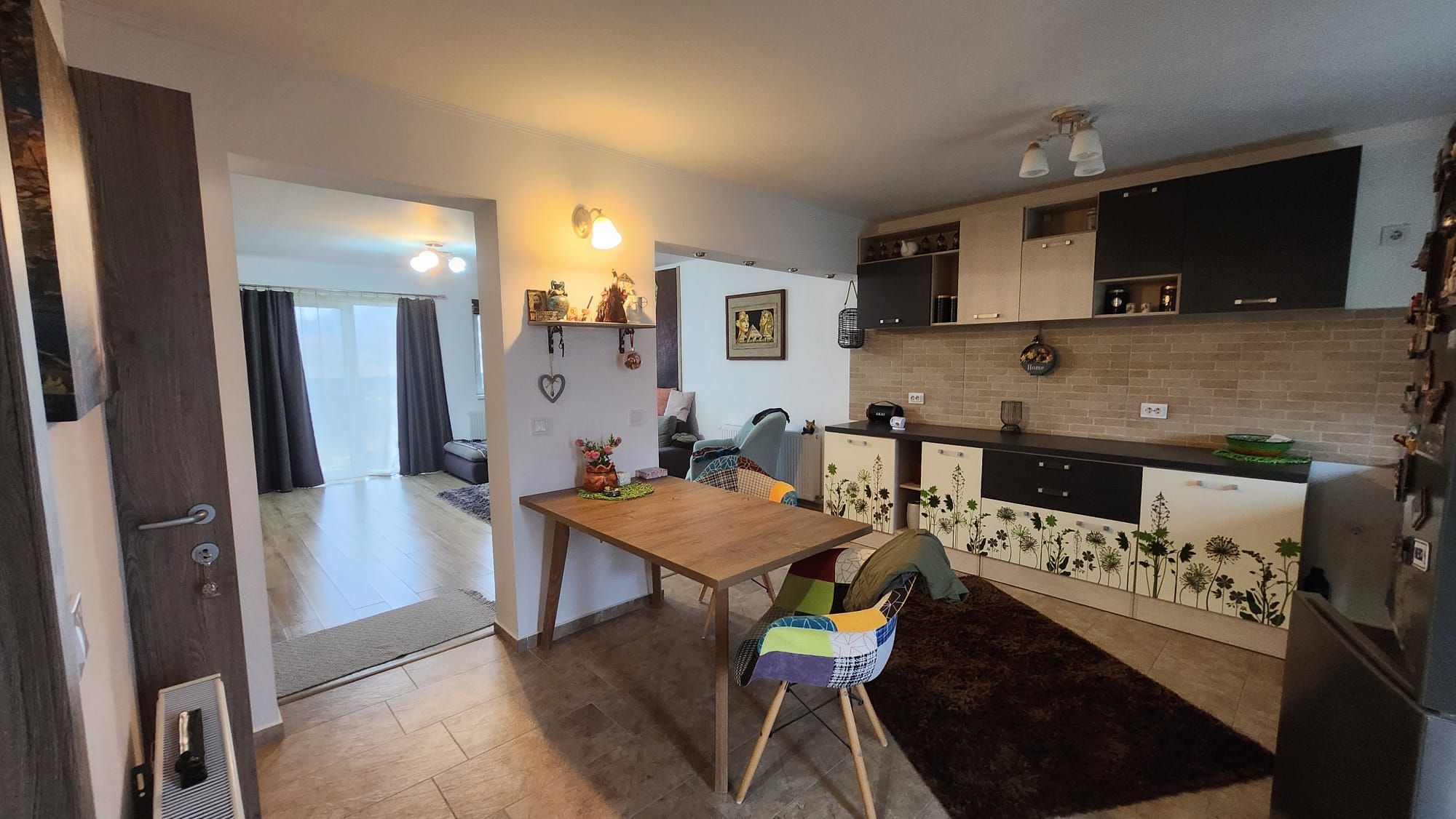 Casa 3 camere,2 bai, 1 garaj,100 mp,315 mp teren,0% comision — fotografia 5