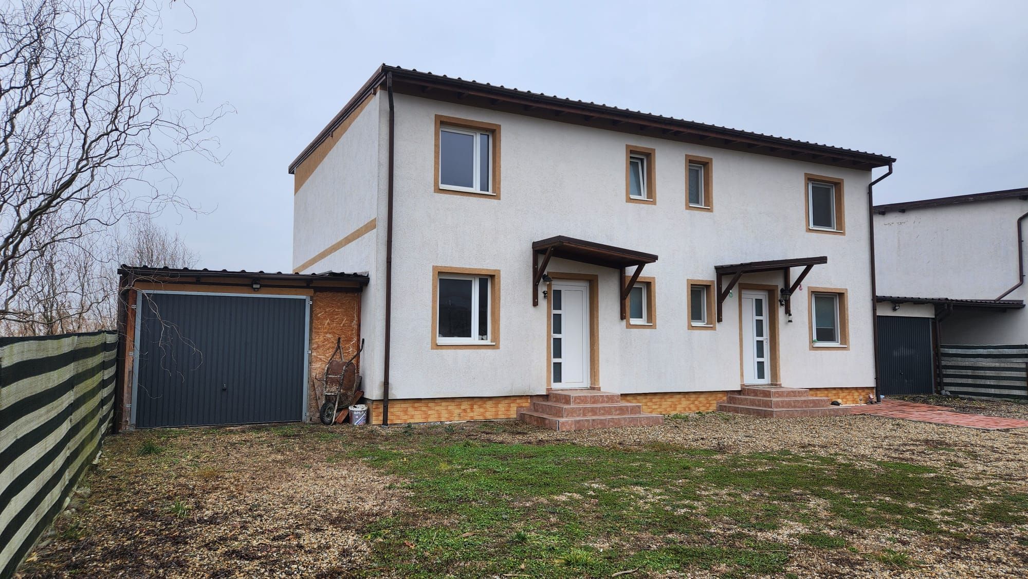 Casa 3 camere,2 bai, 1 garaj,100 mp,315 mp teren,0% comision — fotografia 8