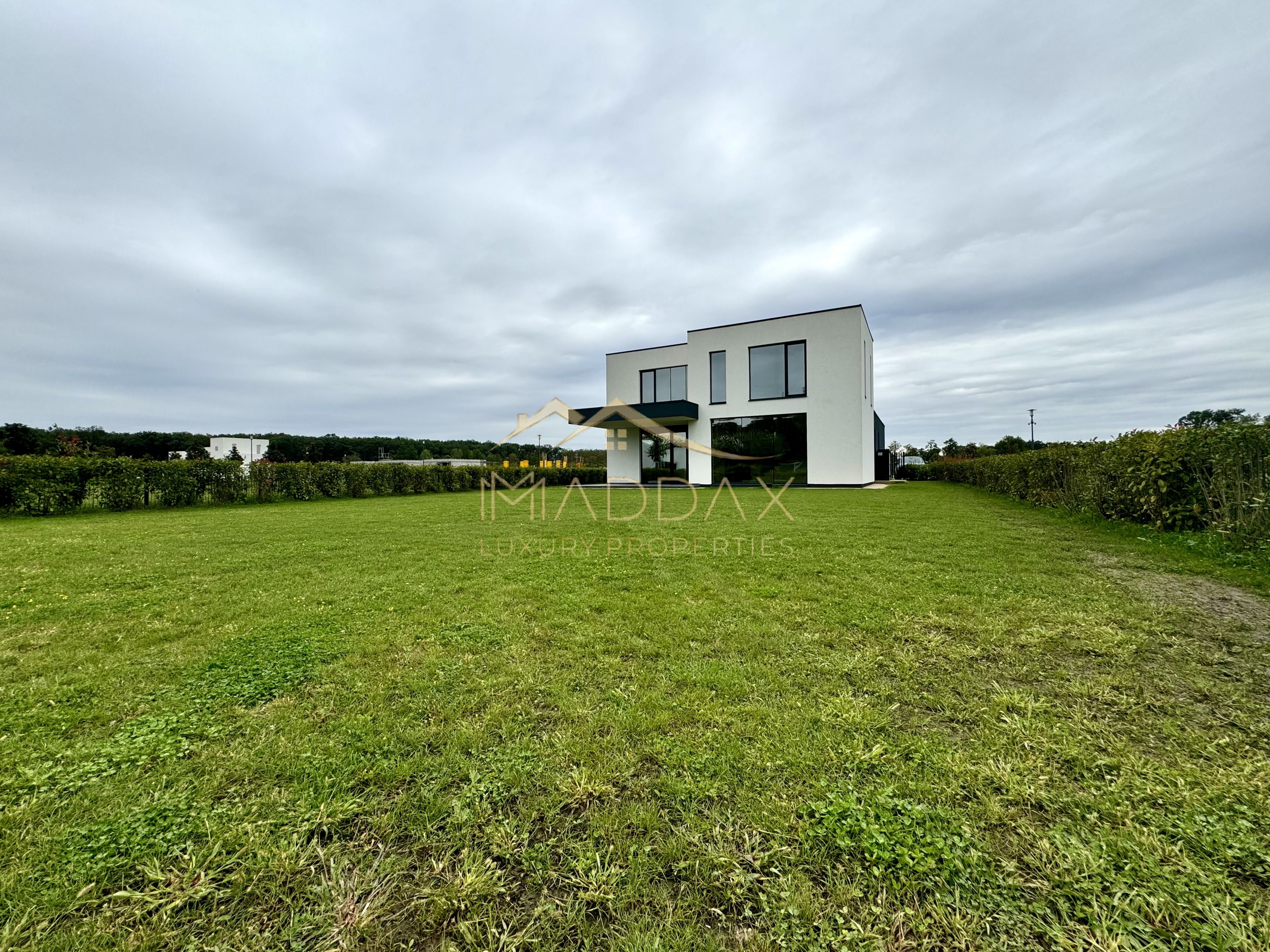 Vila Exclusivista in Mijlocul Naturii *959mp teren*/ 420mpc / Balotesti — fotografia 96