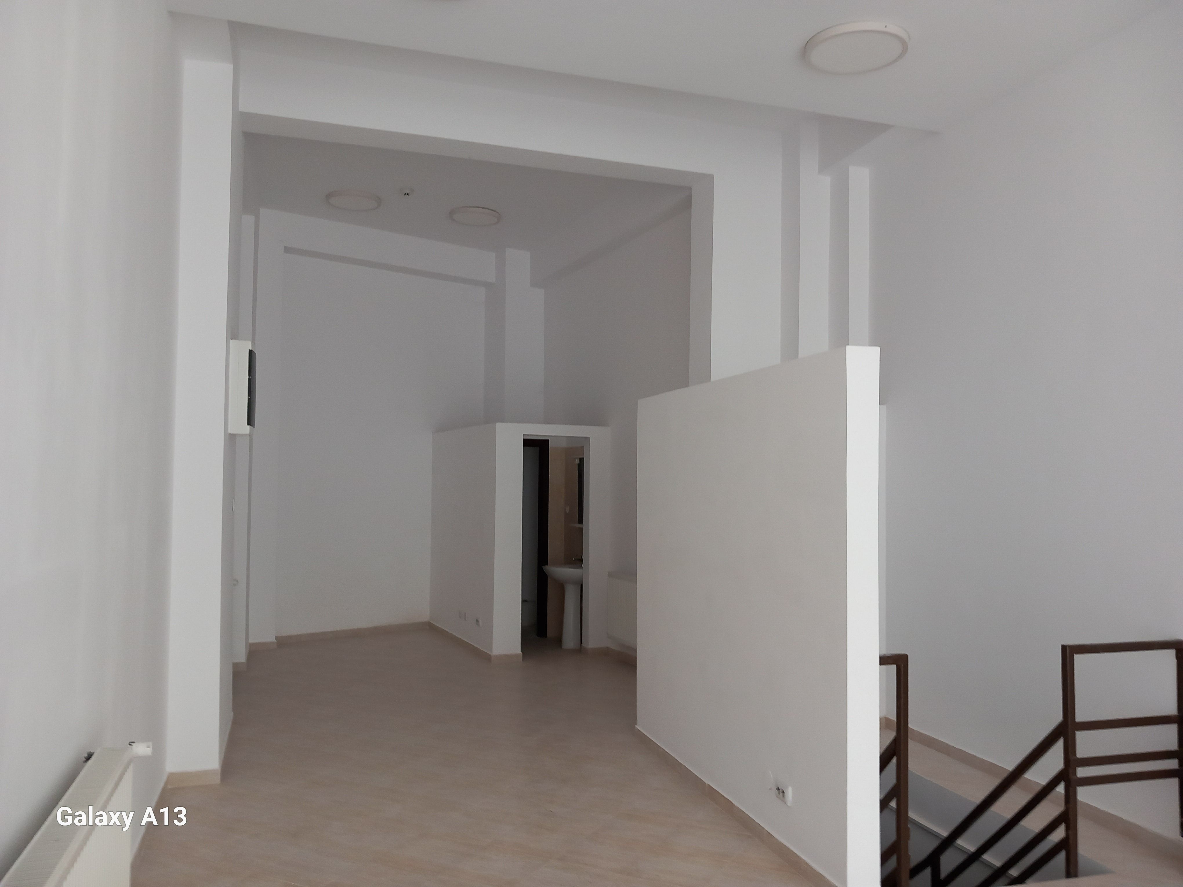 BRASADAS închiriază spatiu comercial RENOVAT Lipscani 120mp. — fotografia 3