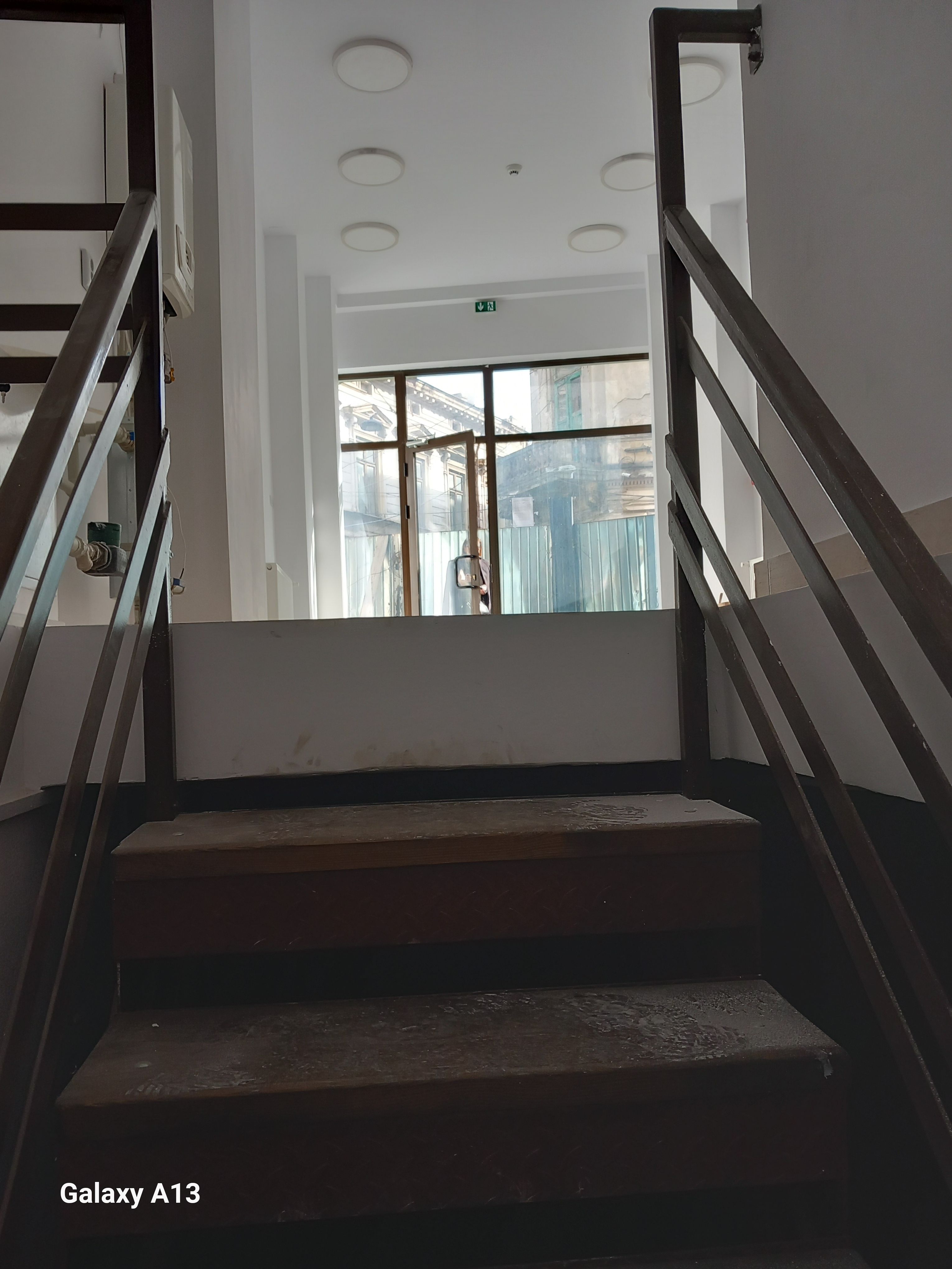 BRASADAS închiriază spatiu comercial RENOVAT Lipscani 120mp. — fotografia 6
