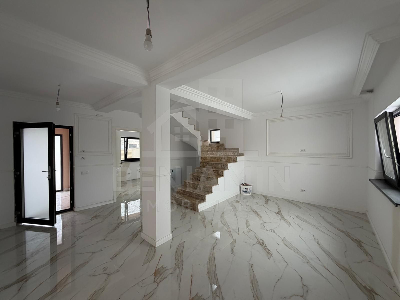 Casa P+1 Living-Bucatarie-3 Dormitoare-Toate utilitatile-Disponibila