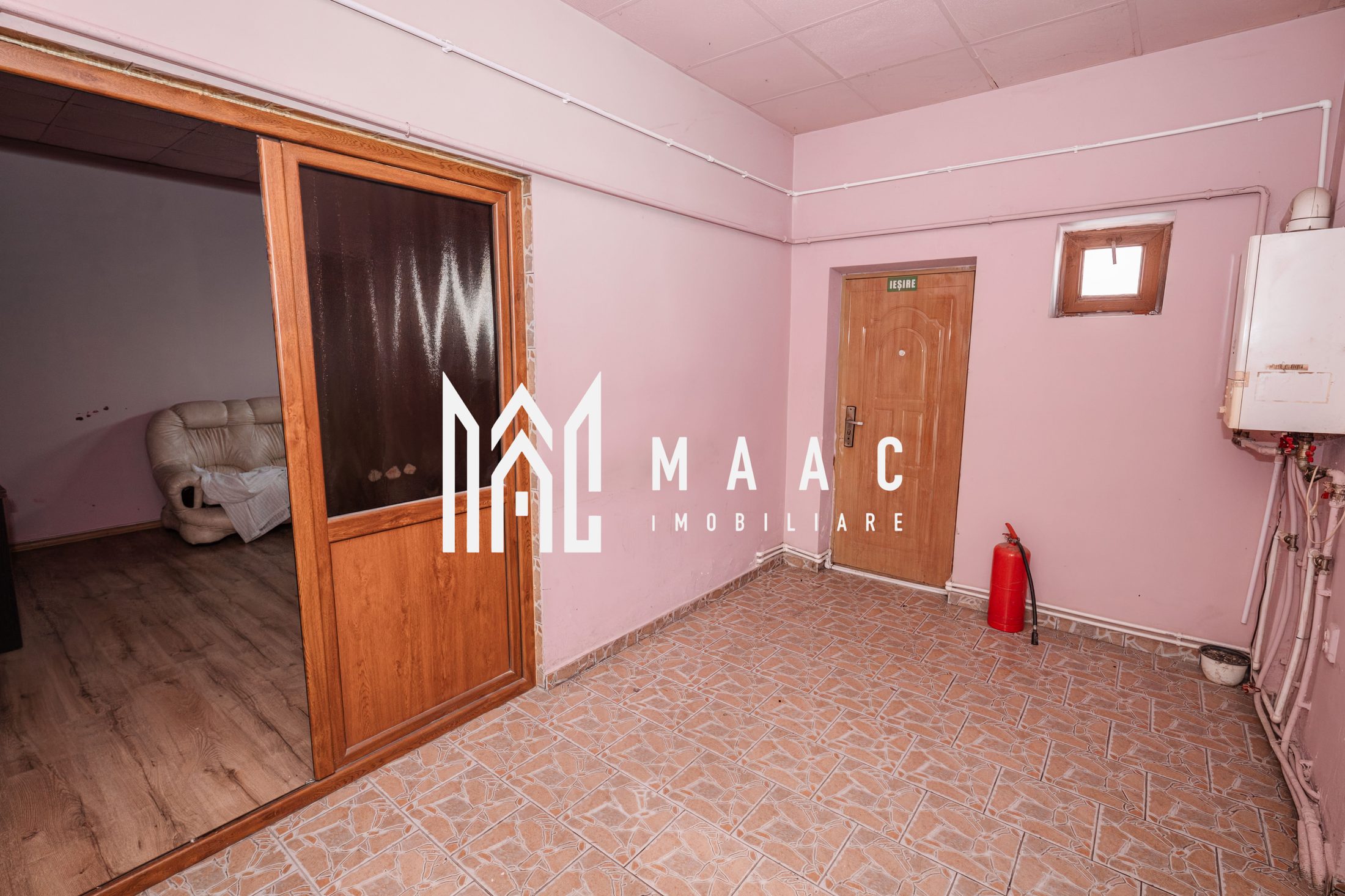 Spatiu comercial 100MP | Dragasani — fotografia 11
