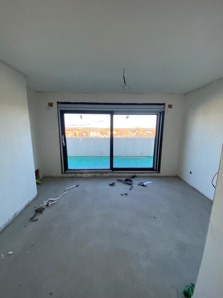 BRASADAS vinde PENTHOUSE NOU cu 3 camere 220mp in BUTTERFLY 3. — fotografia 4