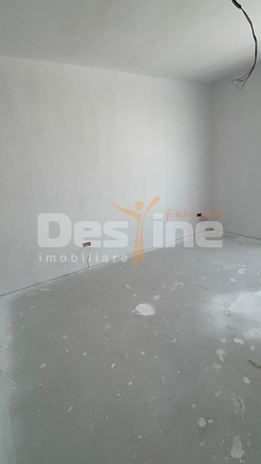 CASA INSIRUITA  4 CAMERE PARTER+ETAJ+POD — fotografia 10