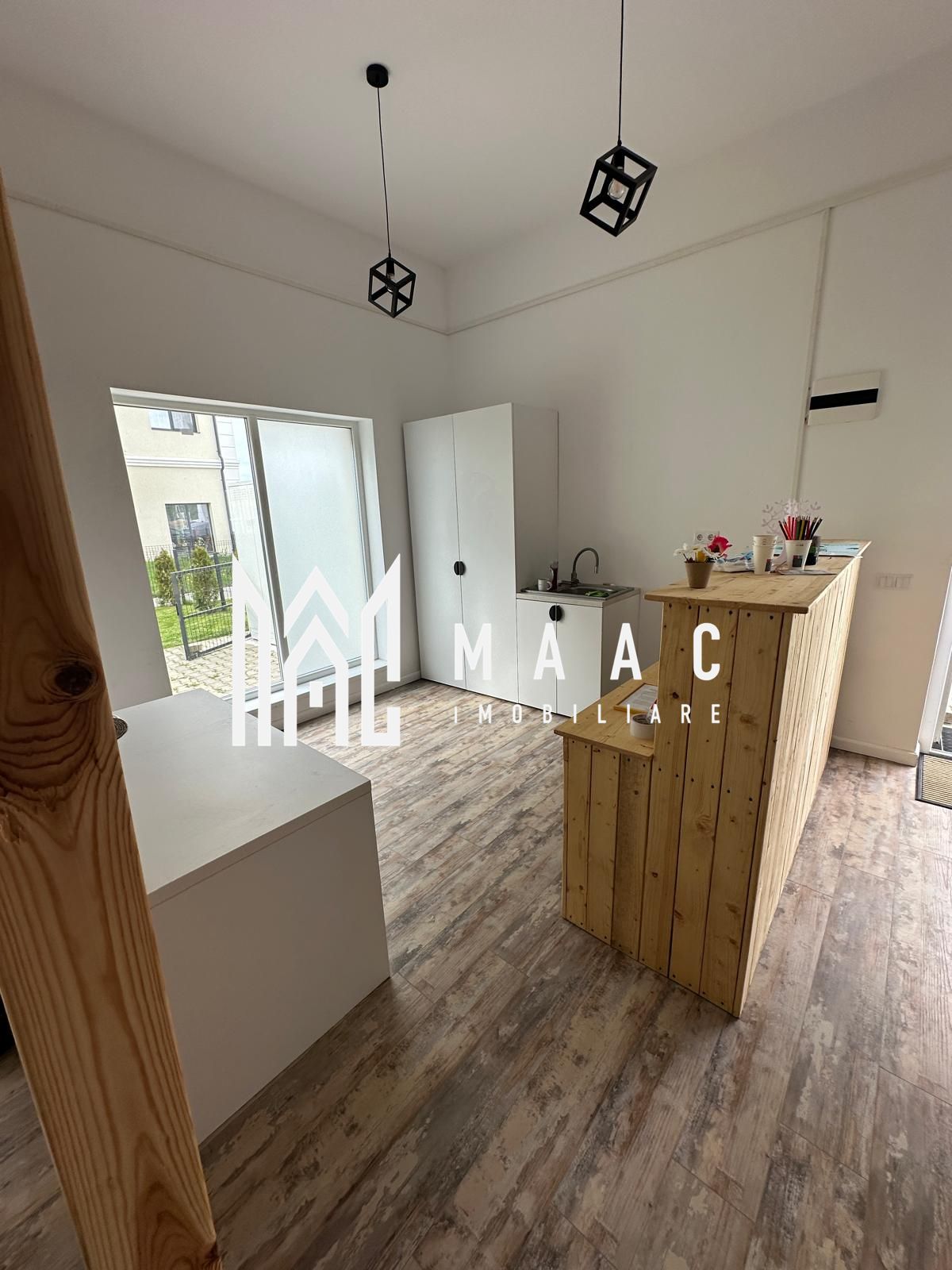 Spatiu comercial cu gradina I Selimbar — fotografia 3
