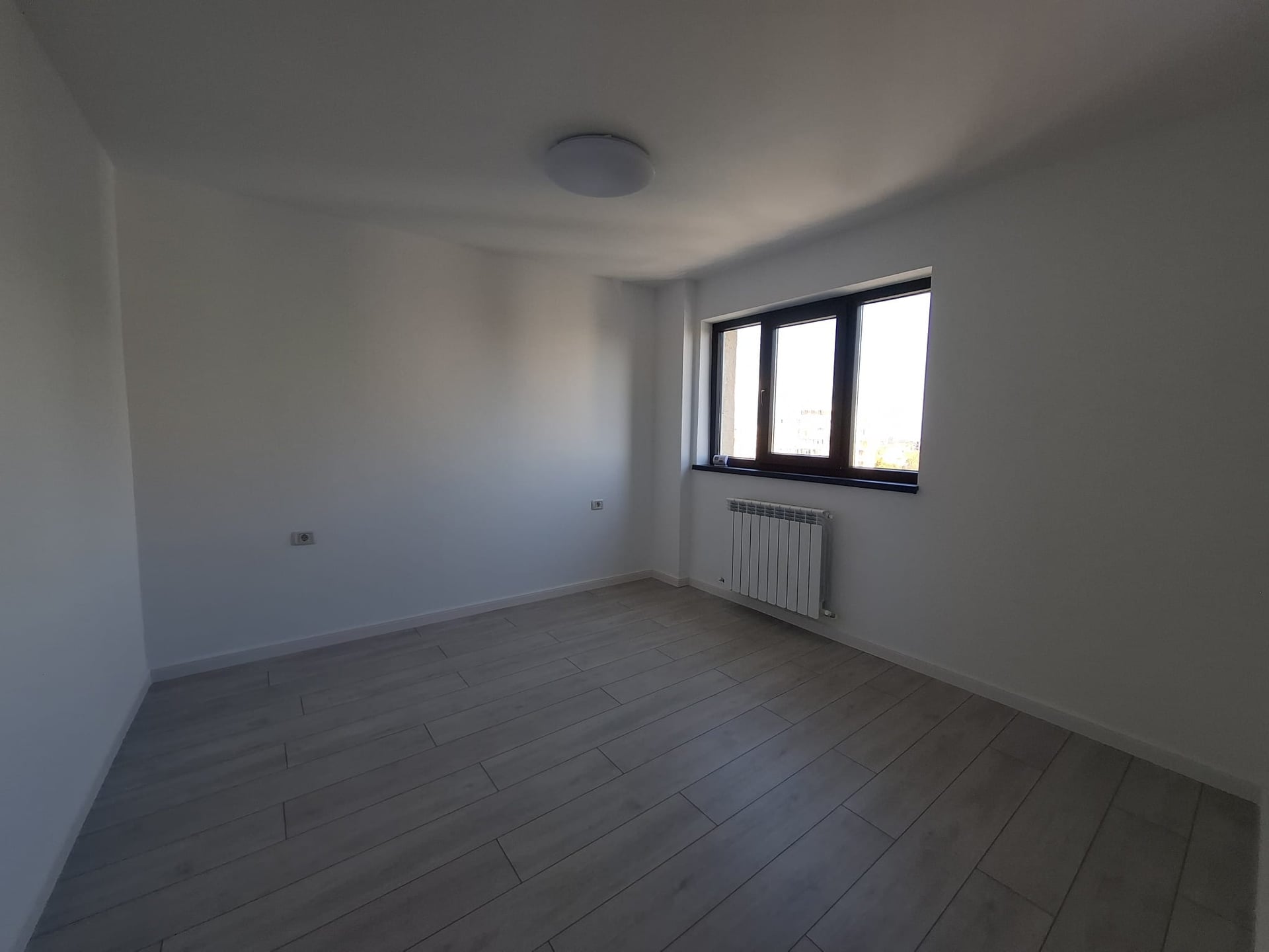 Apartament modern cu panoramă deosebită Tomis Nord, zona Tic Tac — fotografia 13