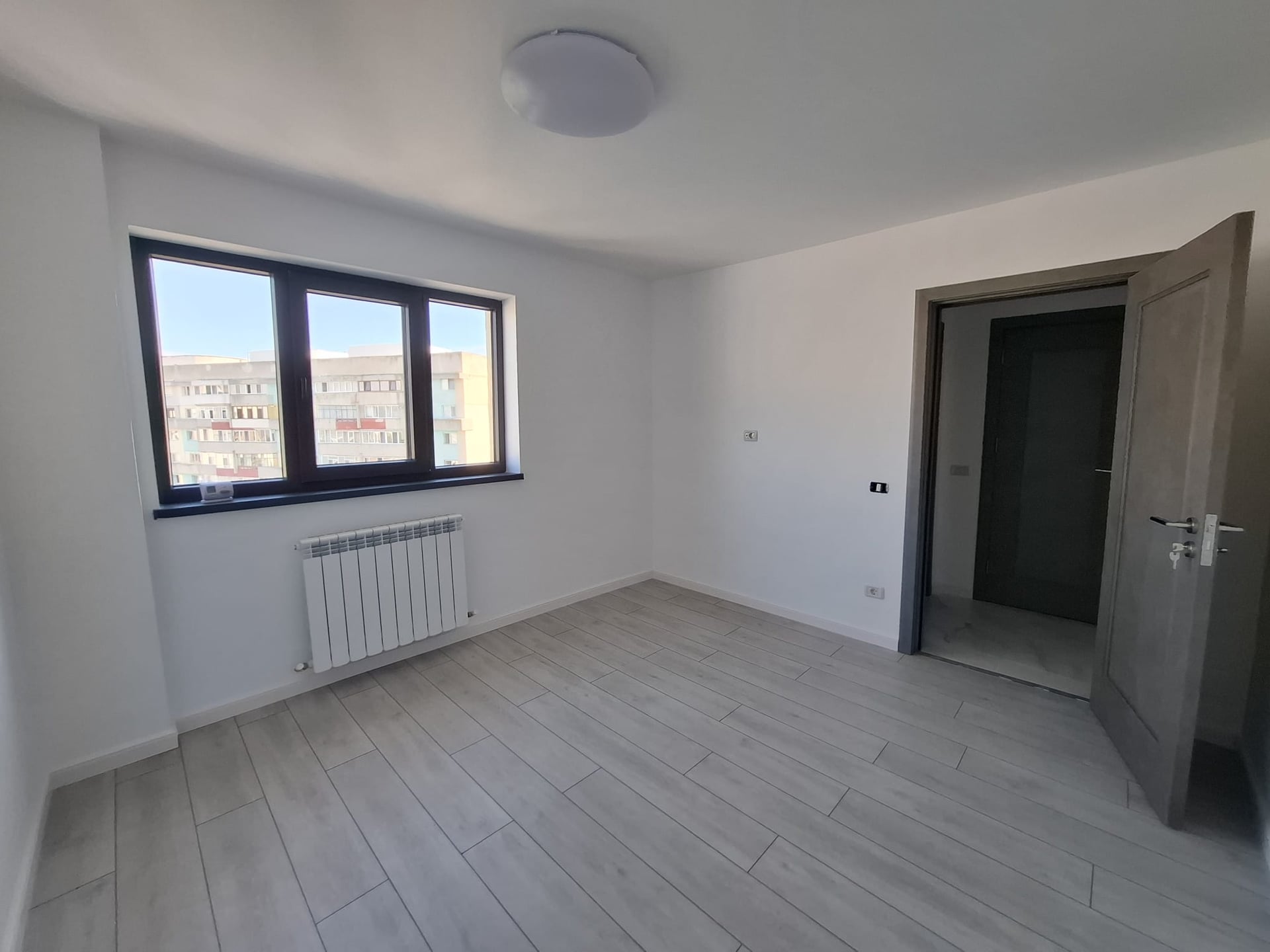 Apartament modern cu panoramă deosebită Tomis Nord, zona Tic Tac — fotografia 14