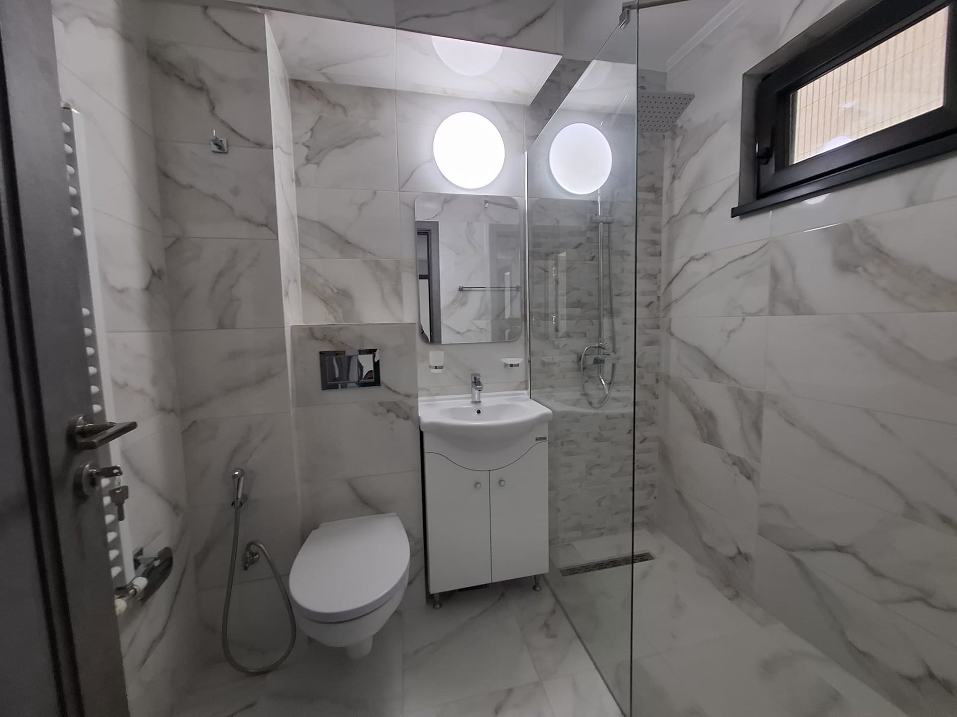 Apartament modern cu panoramă deosebită Tomis Nord, zona Tic Tac — fotografia 17