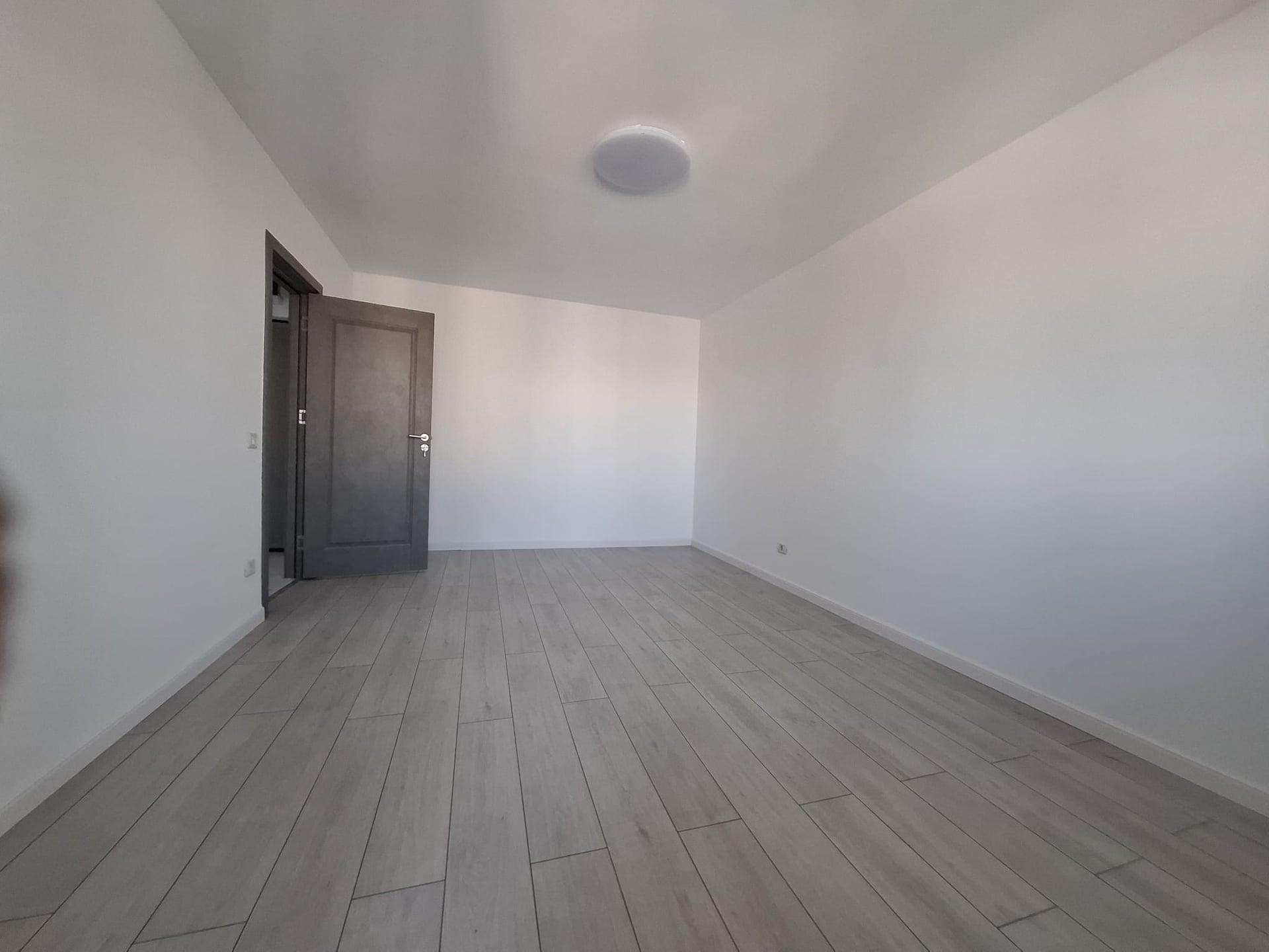 Apartament modern cu panoramă deosebită Tomis Nord, zona Tic Tac — fotografia 5