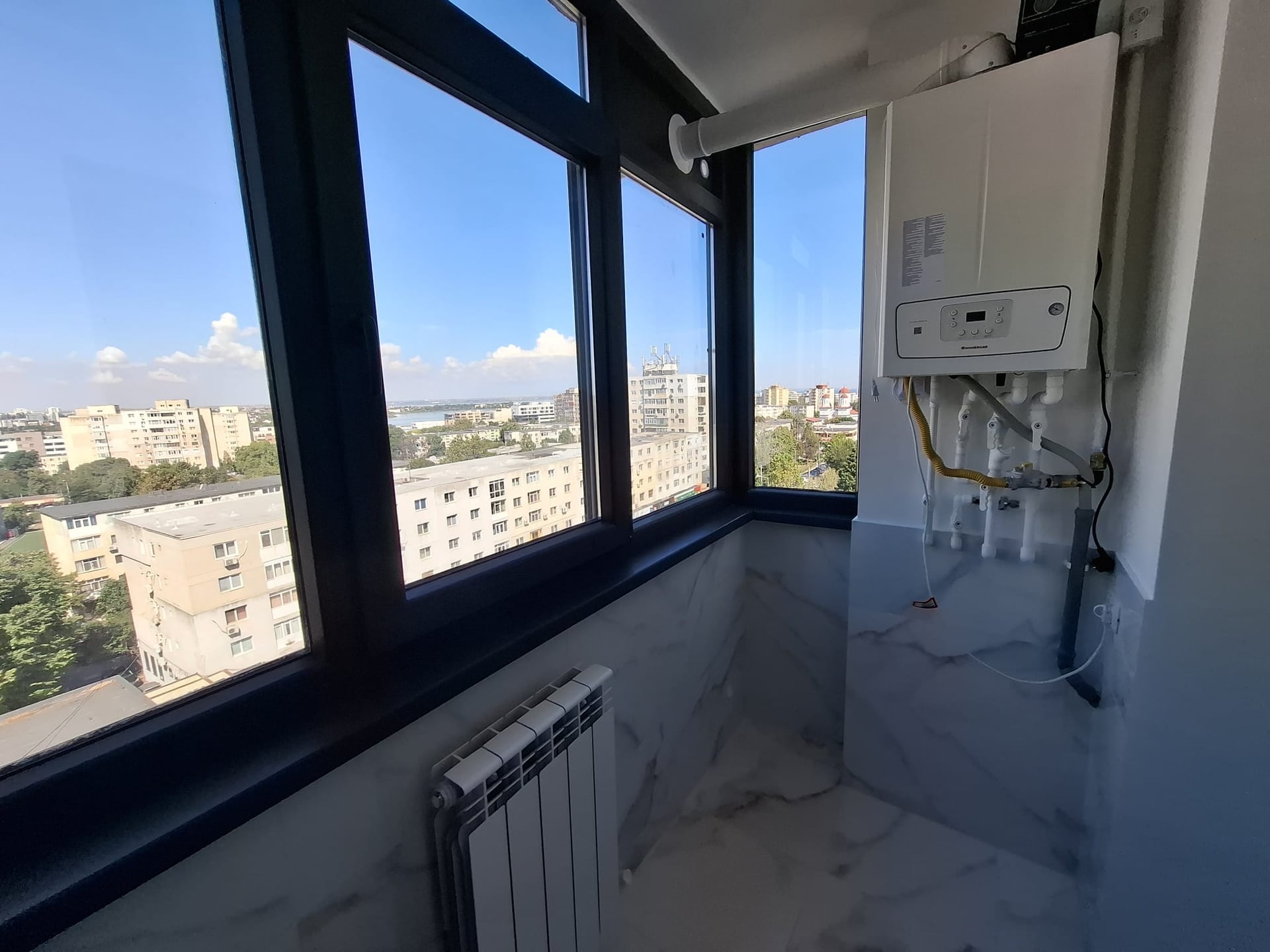 Apartament modern cu panoramă deosebită Tomis Nord, zona Tic Tac — fotografia 9