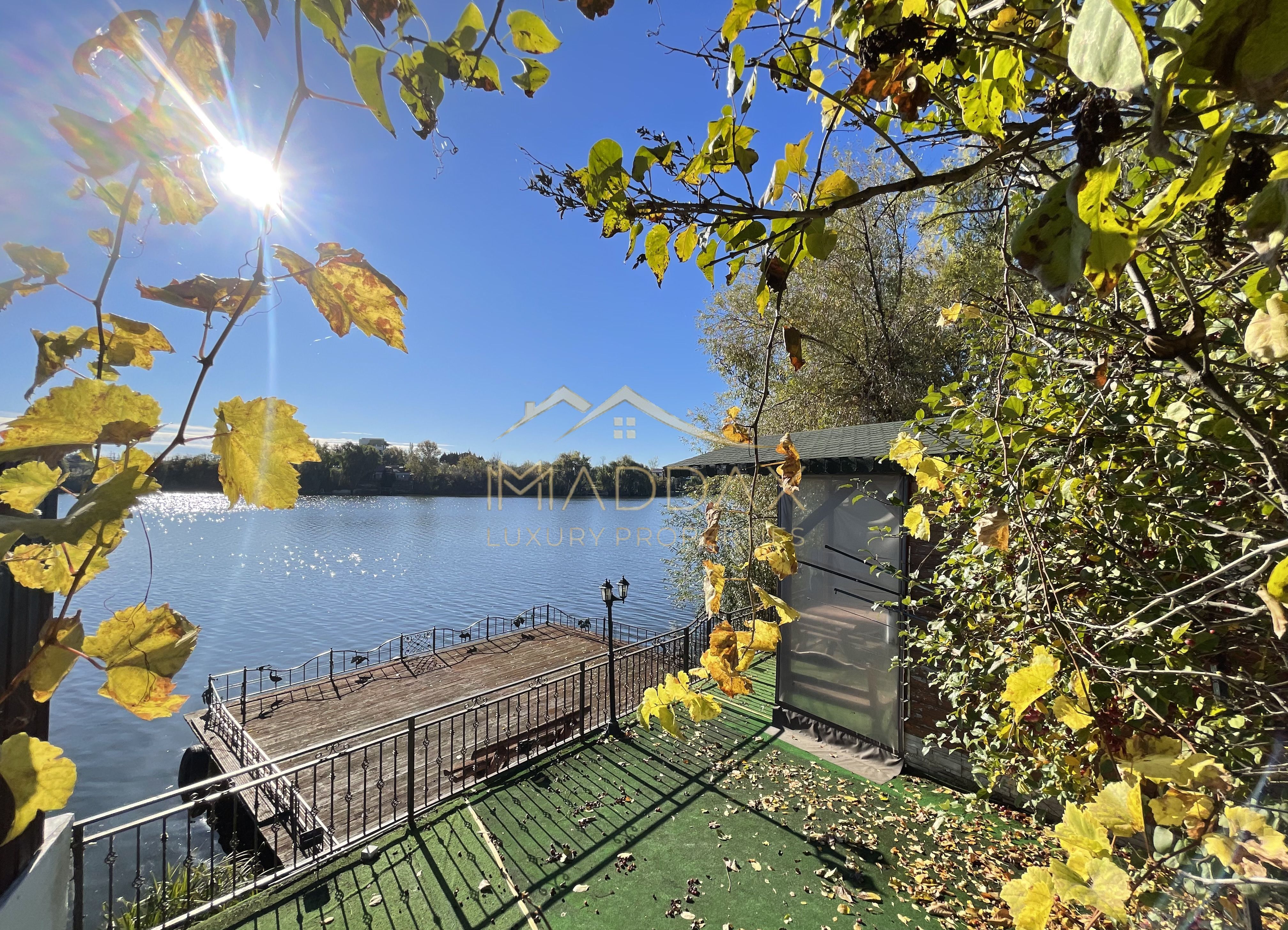 Vila 7 camere**Lake view**Ponton privat**Piscina**Teren 933 MP//Balotesti — fotografia 55