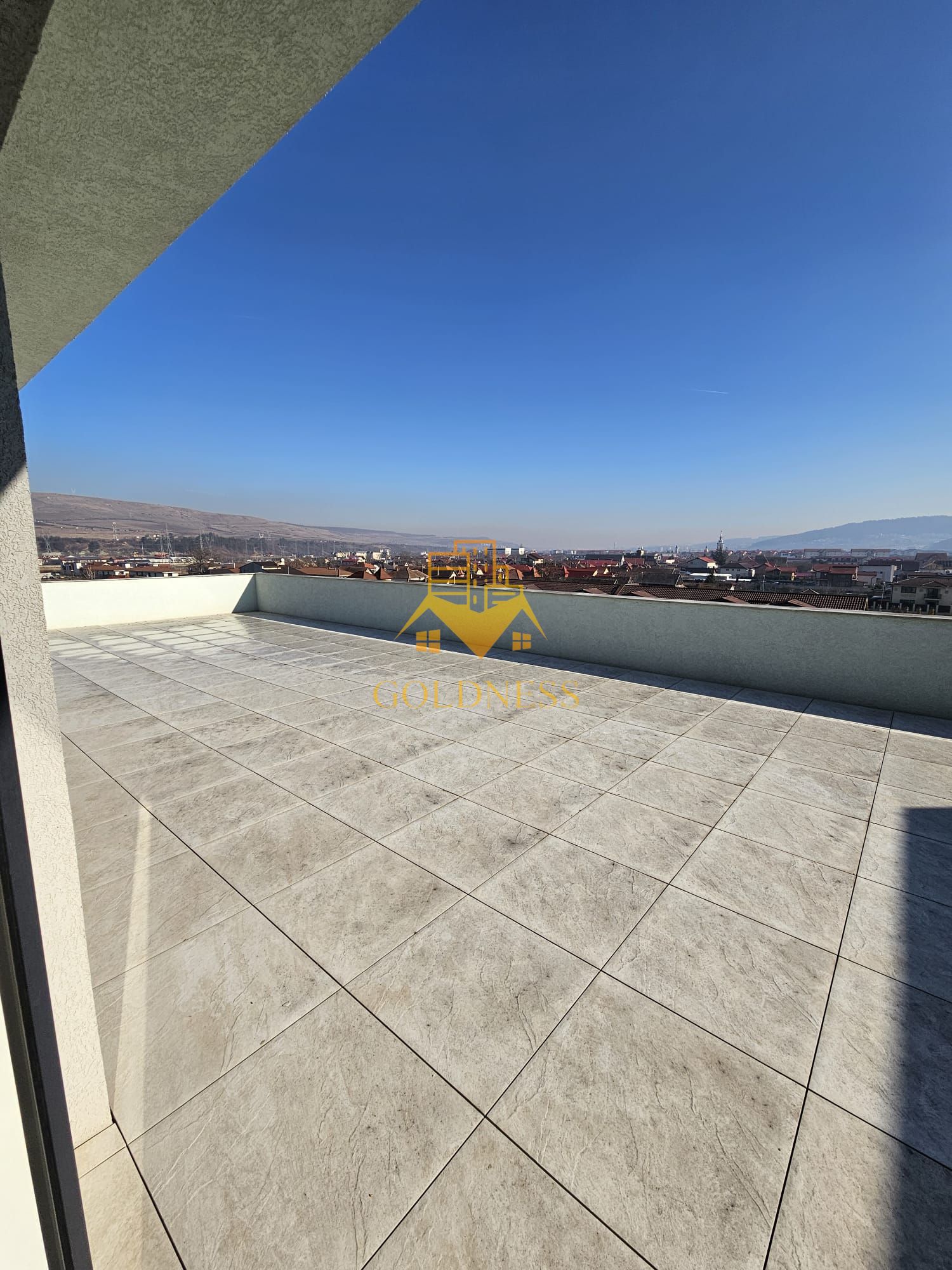 Penthouse, 3 camere, 2 bai, terasa 160mp, Floresti Zona Cart. Terra — fotografia 12