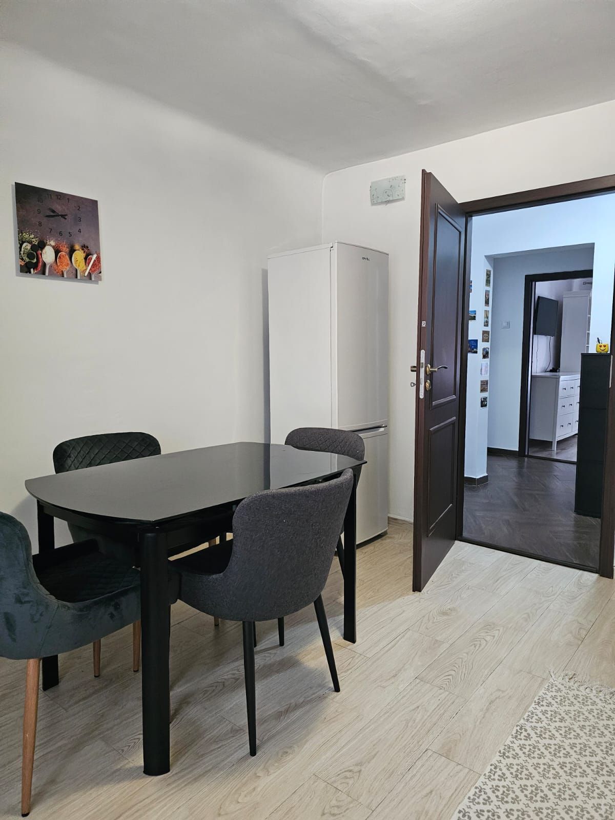 Apartament 3 camere, decomandat- 1 Mai, Sara — fotografia 18