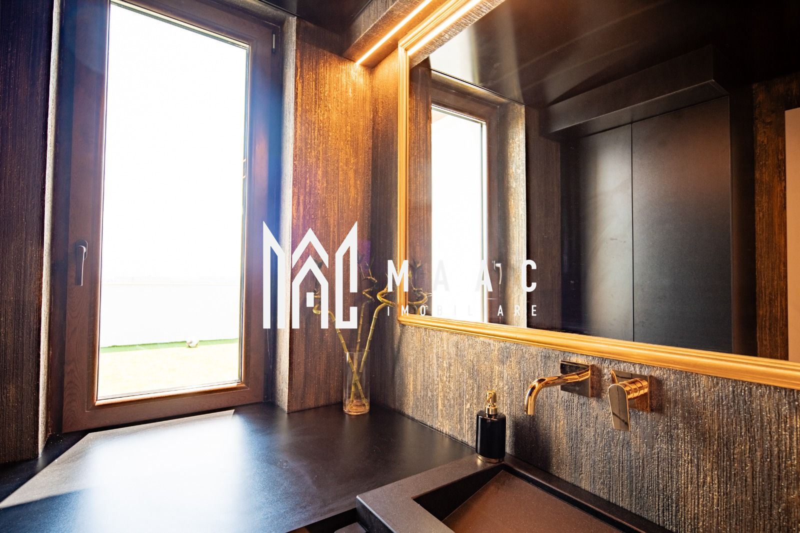 Penthouse 4 camere | Doamna Stanca, Sibiu | 140 mp, 3 terase — fotografia 11
