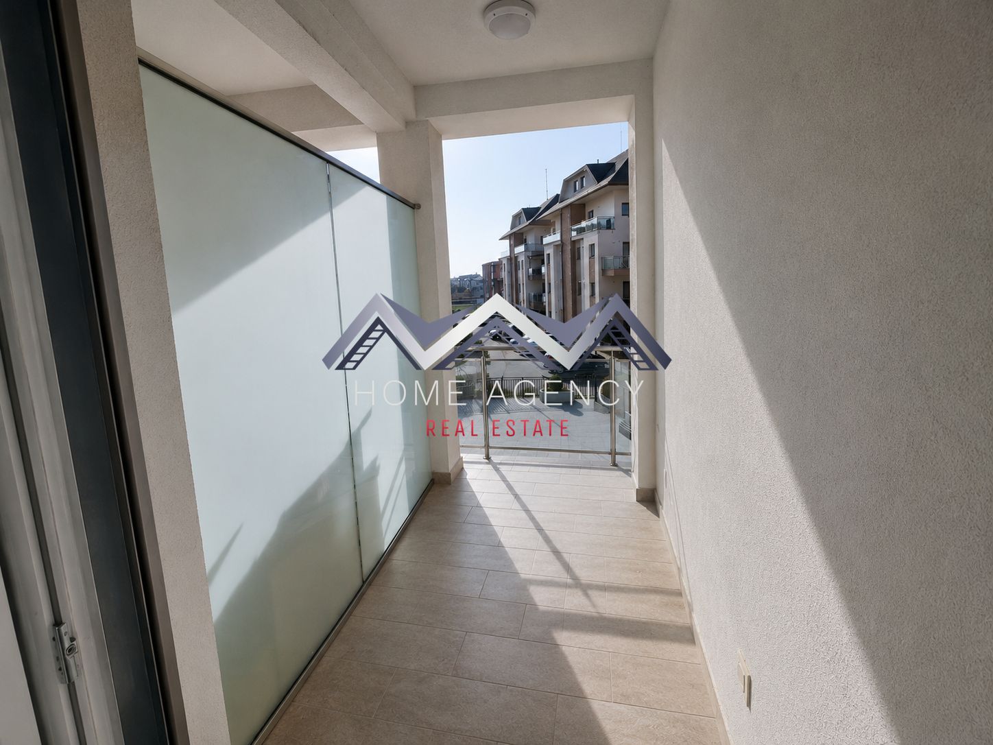 Apartament 3 camere Otopeni | bucătărie închisă — fotografia 5